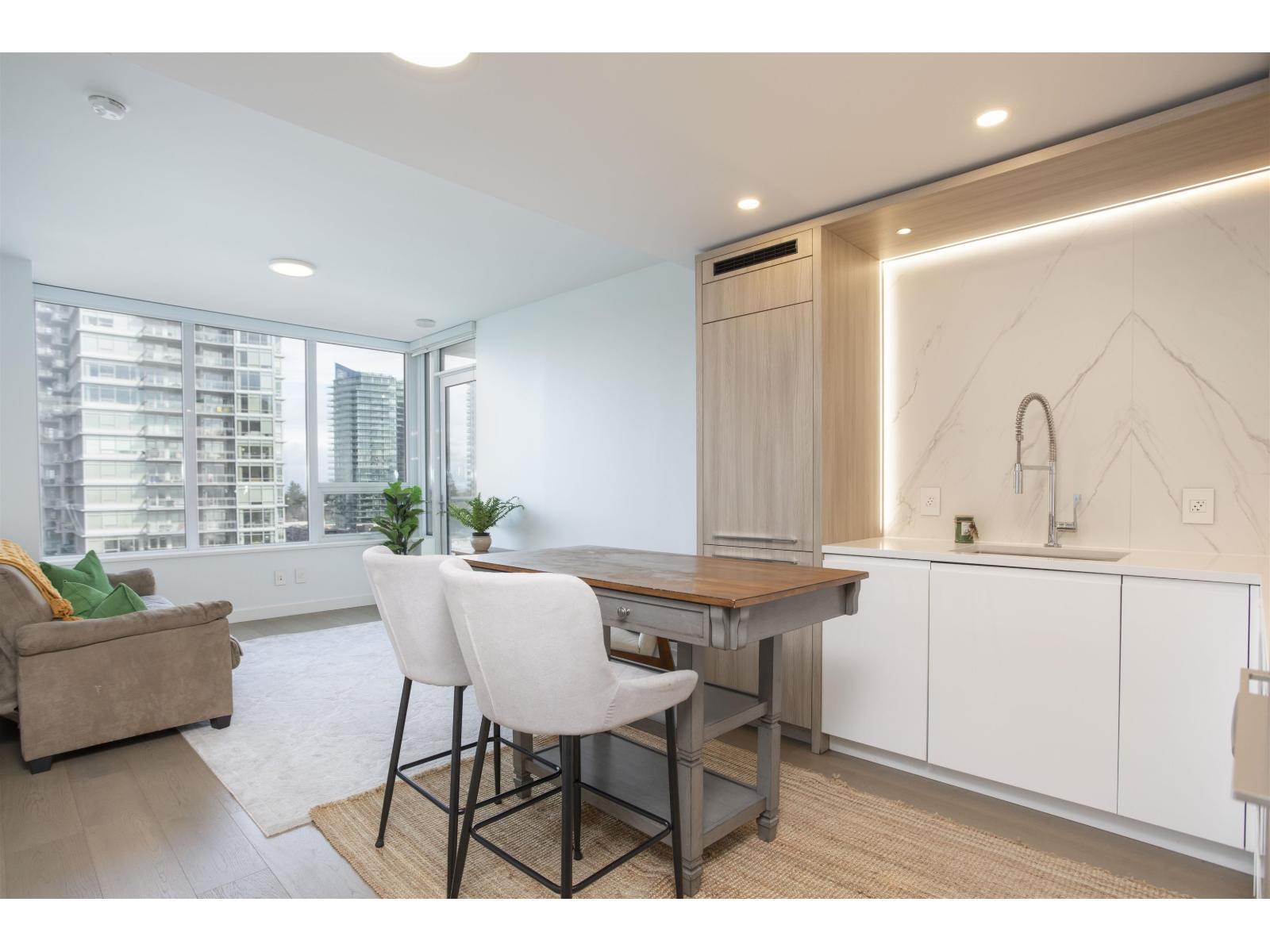 1103 15165 THRIFT AVENUE, White Rock