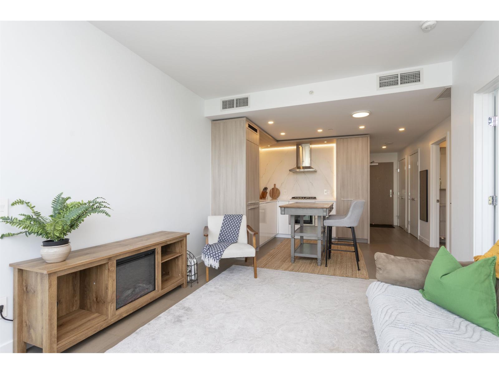 1103 15165 THRIFT AVENUE, White Rock