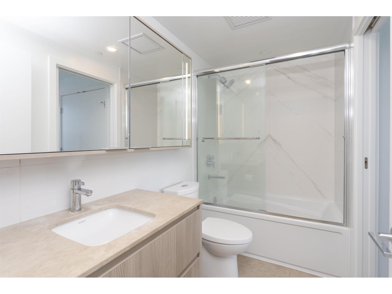 1103 15165 THRIFT AVENUE, White Rock