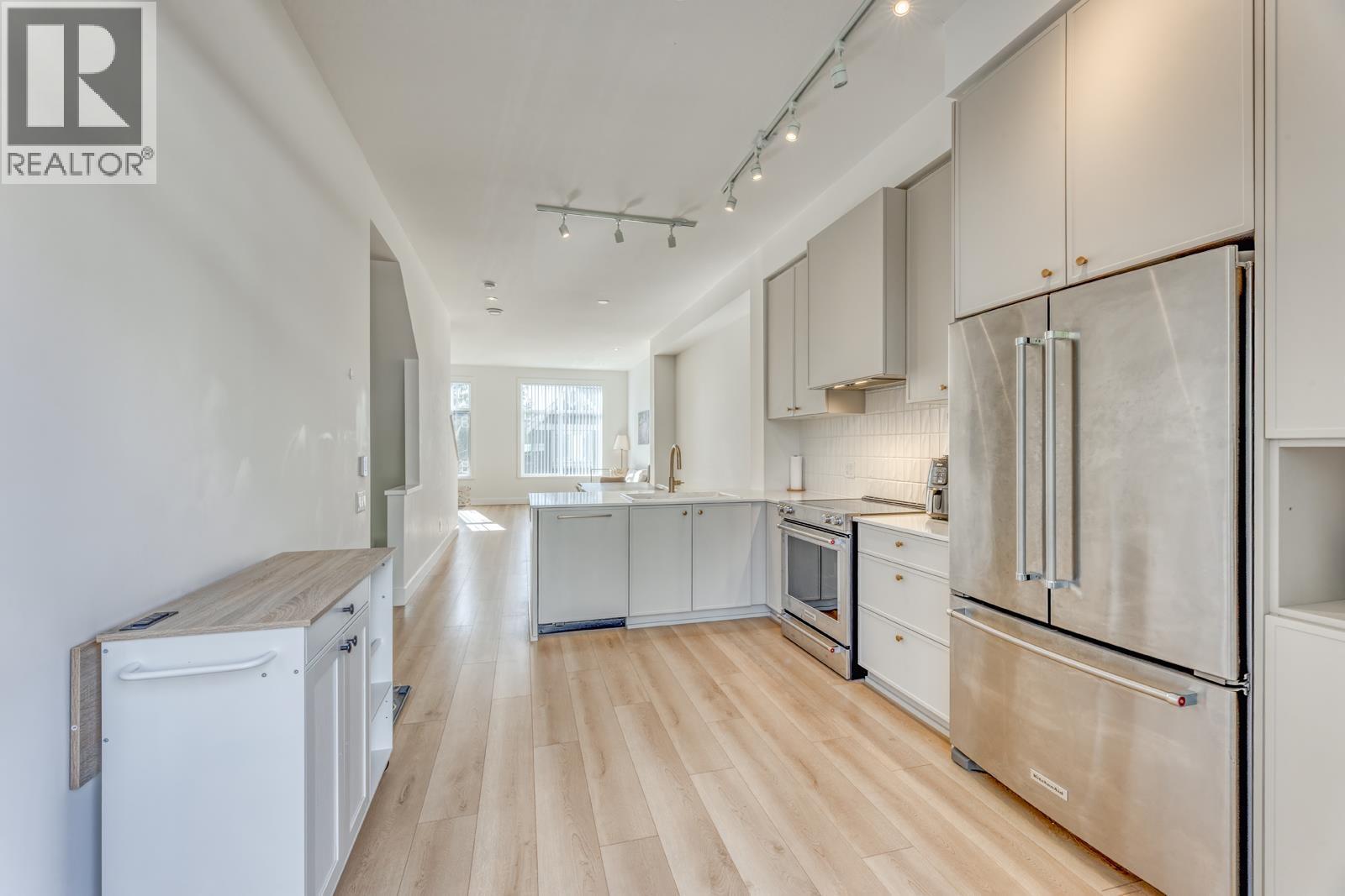 133 1331 OLMSTED STREET, Coquitlam