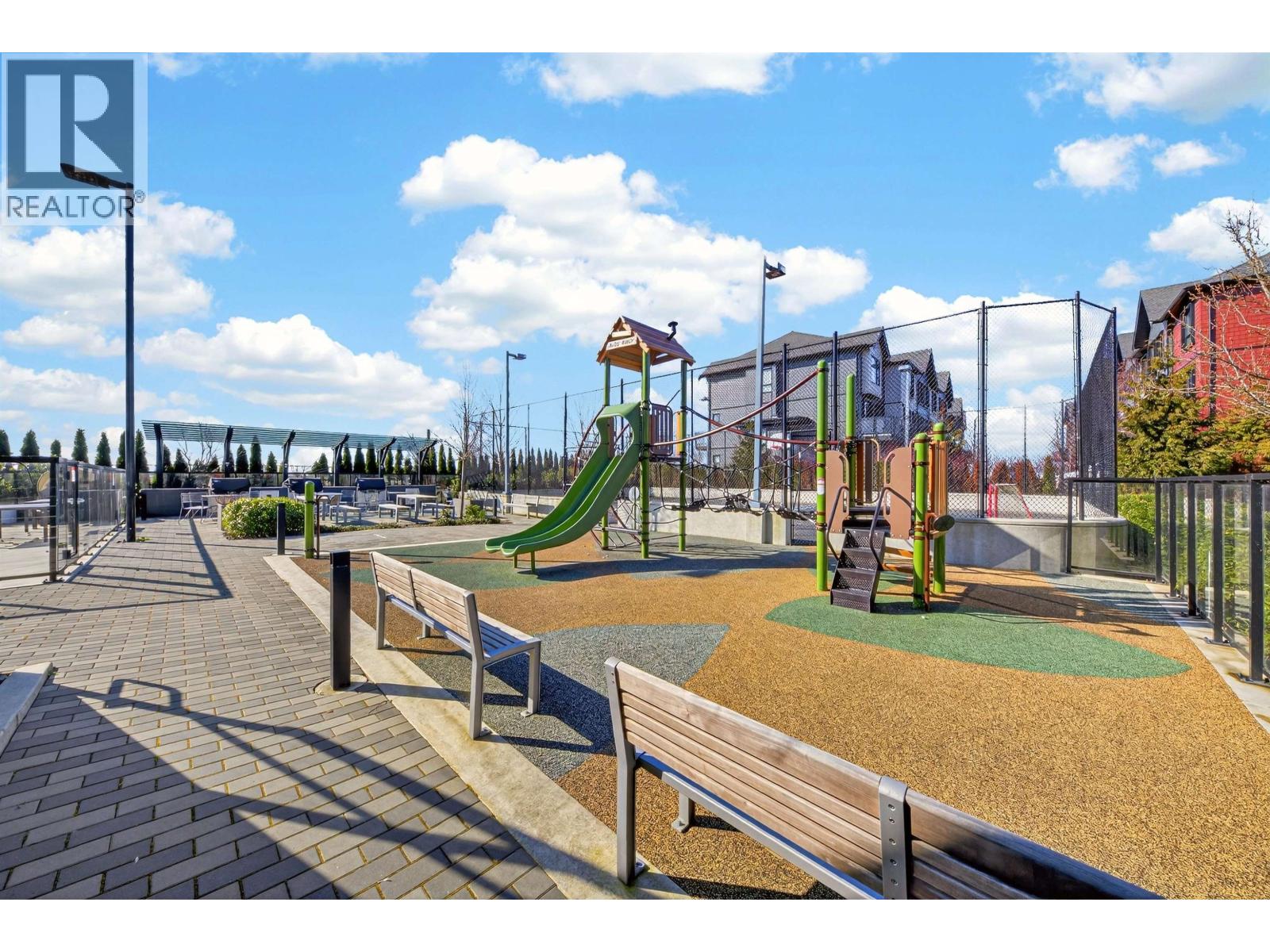 #111-4662 HEMLOCK Way, Tsawwassen