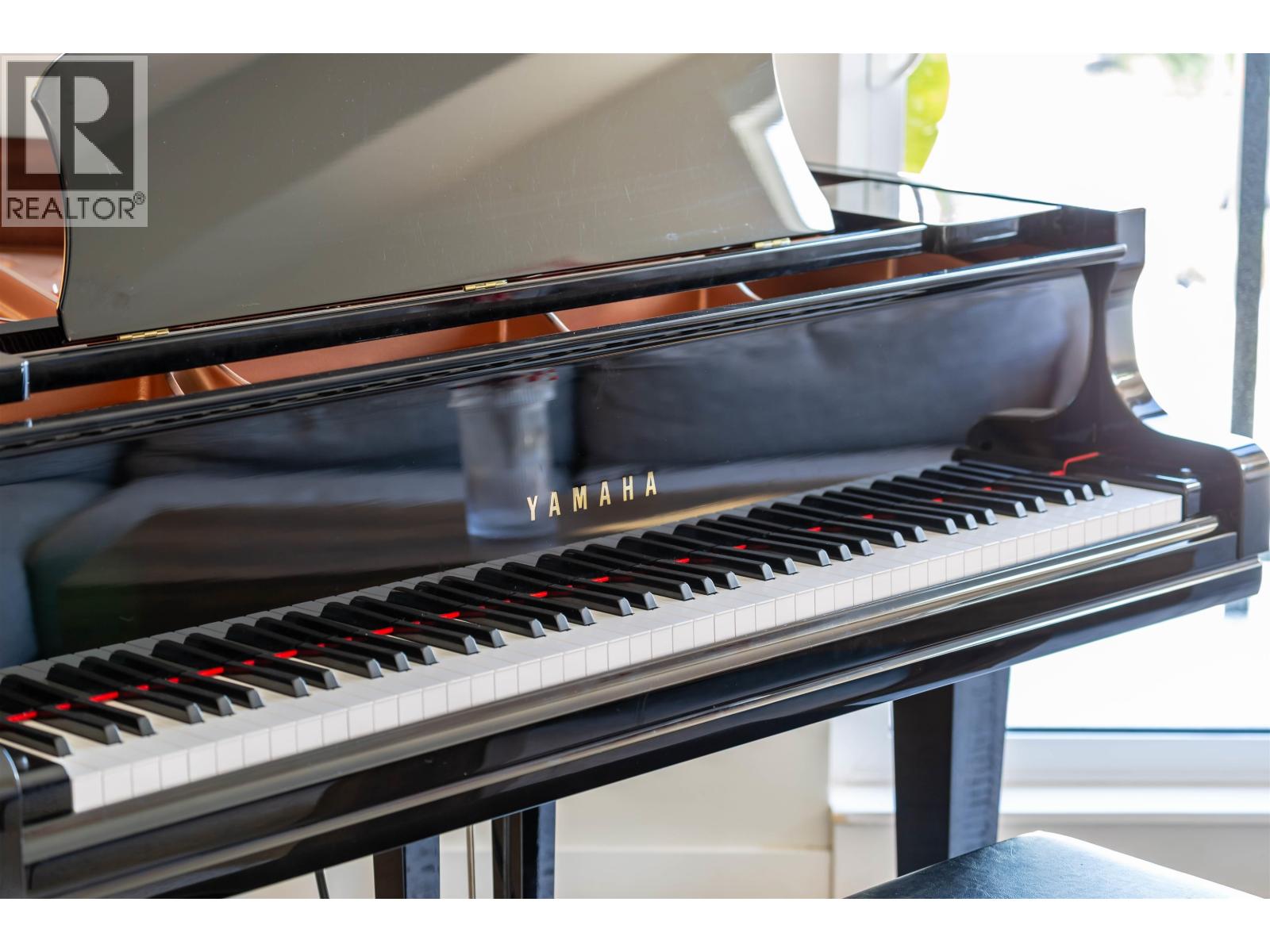 #111-4662 HEMLOCK Way, Tsawwassen