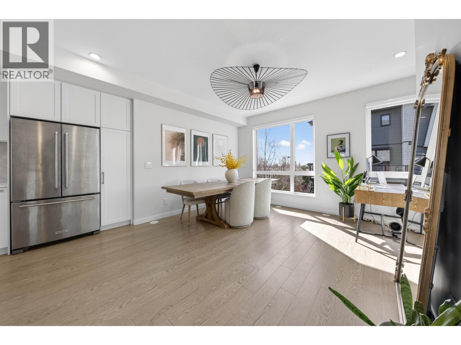 #111-4662 HEMLOCK Way, Tsawwassen