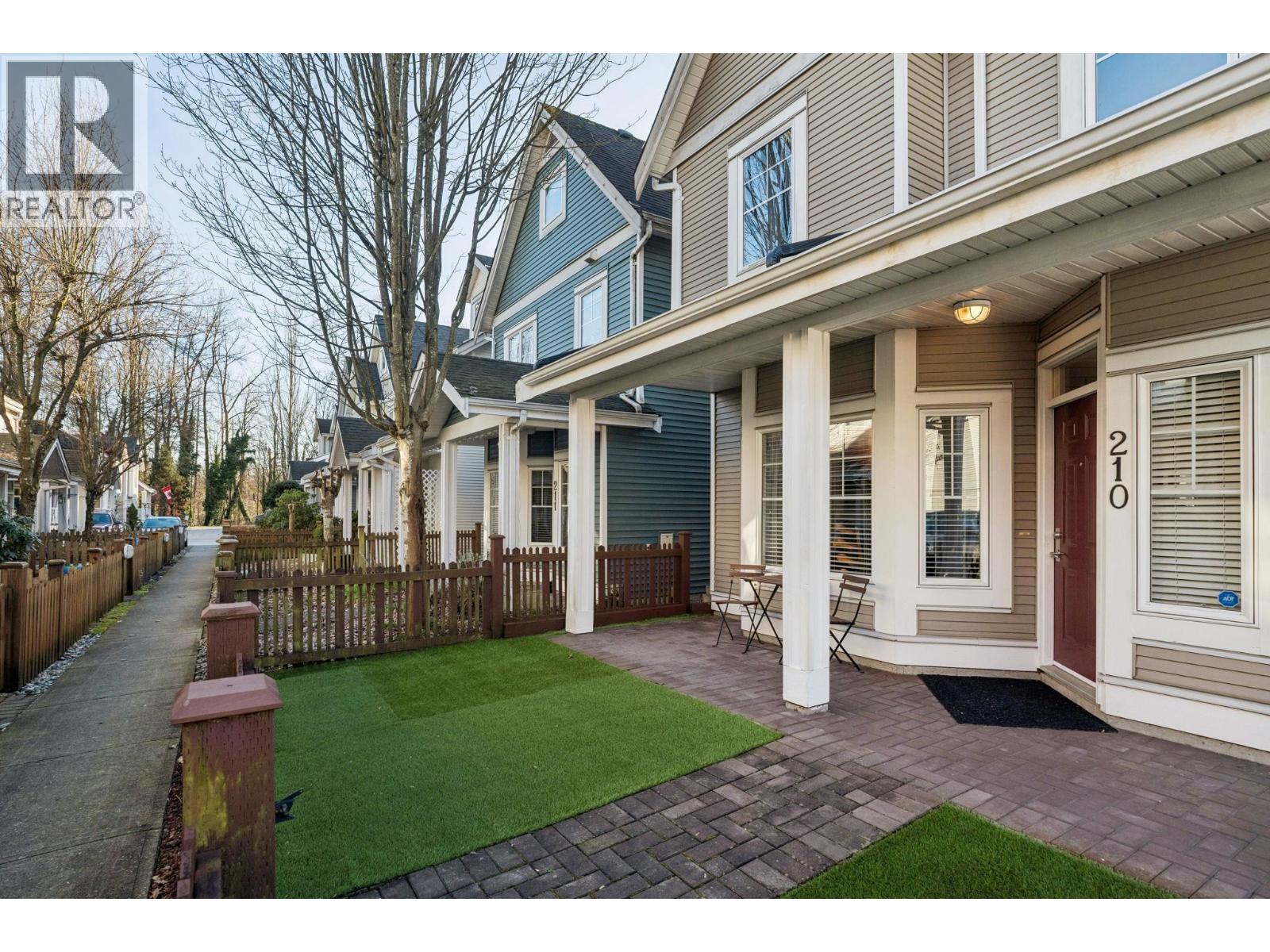 210 3000 RIVERBEND Drive - photo 2