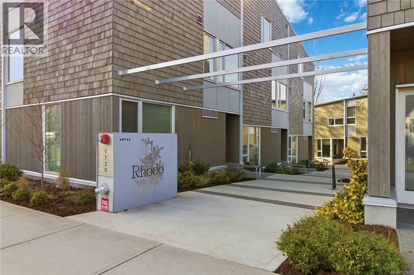 122 1720 Fairfield Road, Victoria