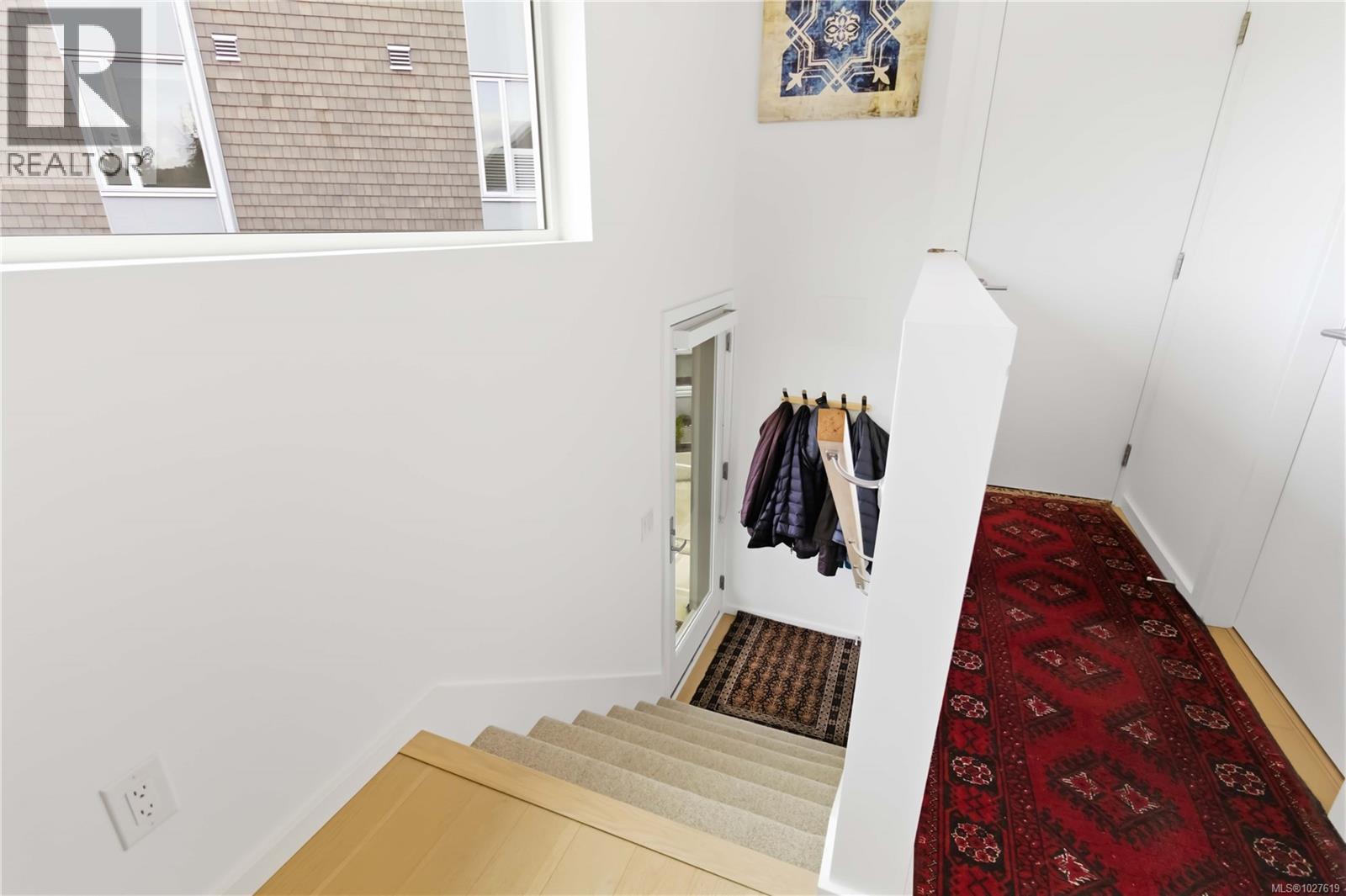 122 1720 Fairfield Road, Victoria