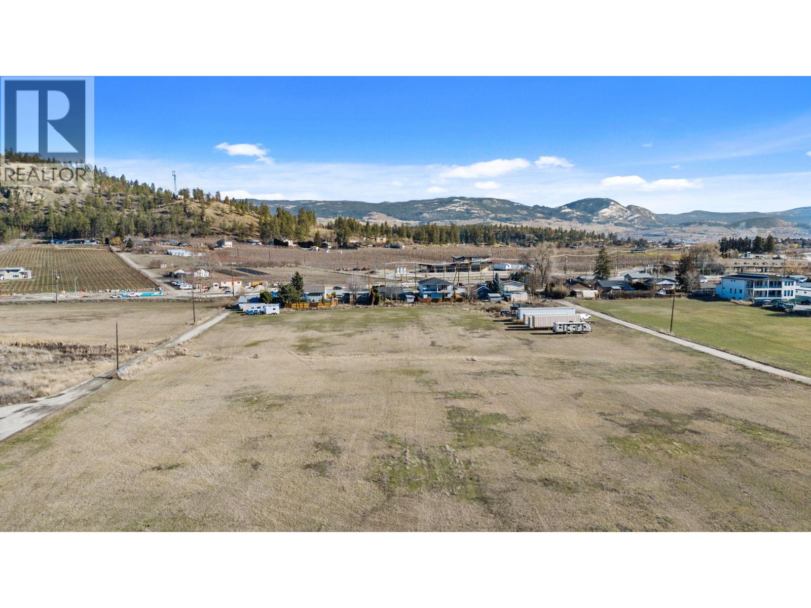 594 Snowsell Street N, Kelowna