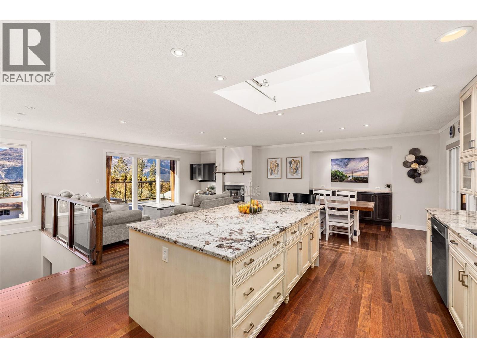 113 Clifton Road, Kelowna