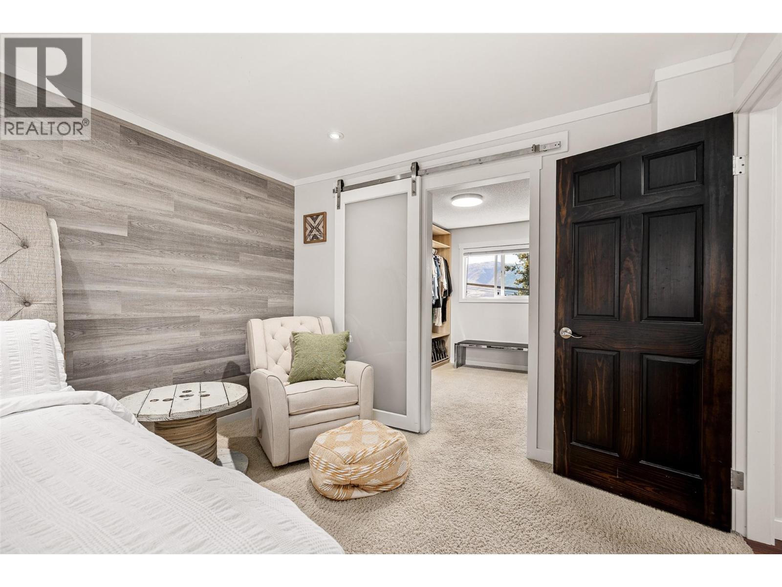 113 Clifton Road, Kelowna