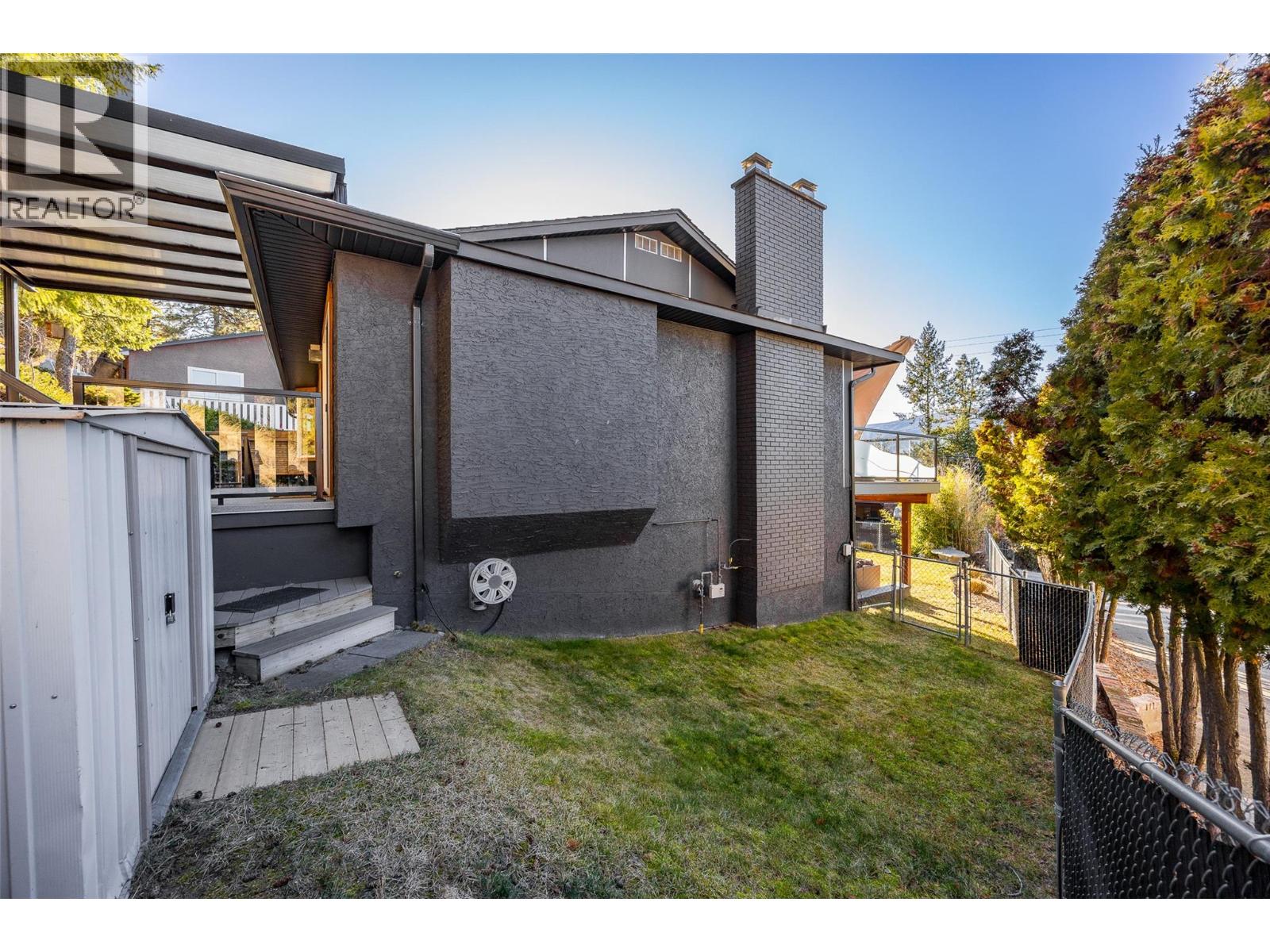 113 Clifton Road, Kelowna