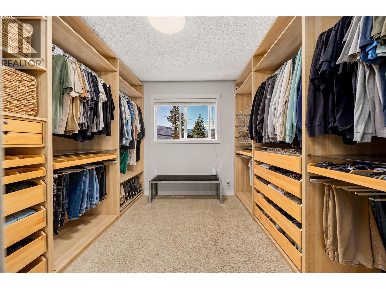 113 Clifton Road, Kelowna