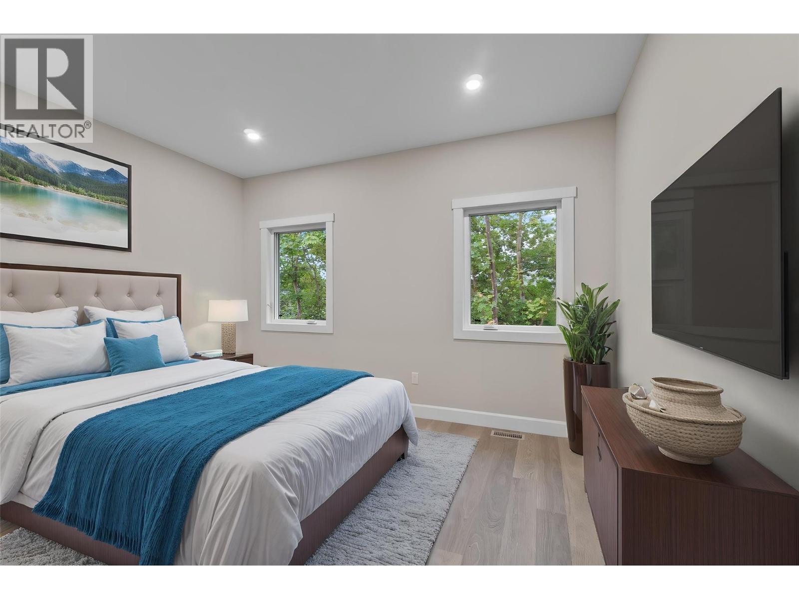 806 Cliff Avenue Unit# 104, Enderby