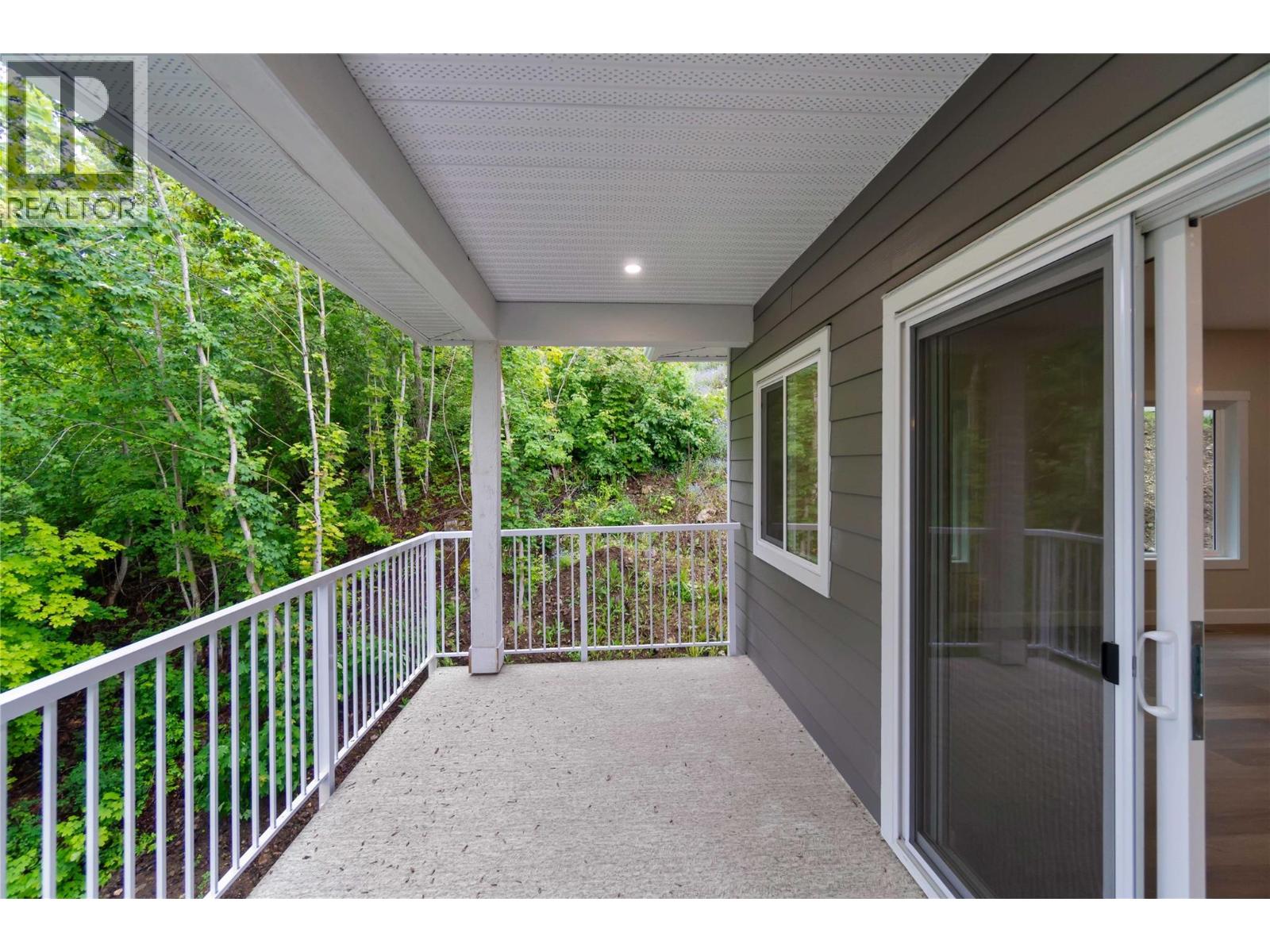 806 Cliff Avenue Unit# 104, Enderby