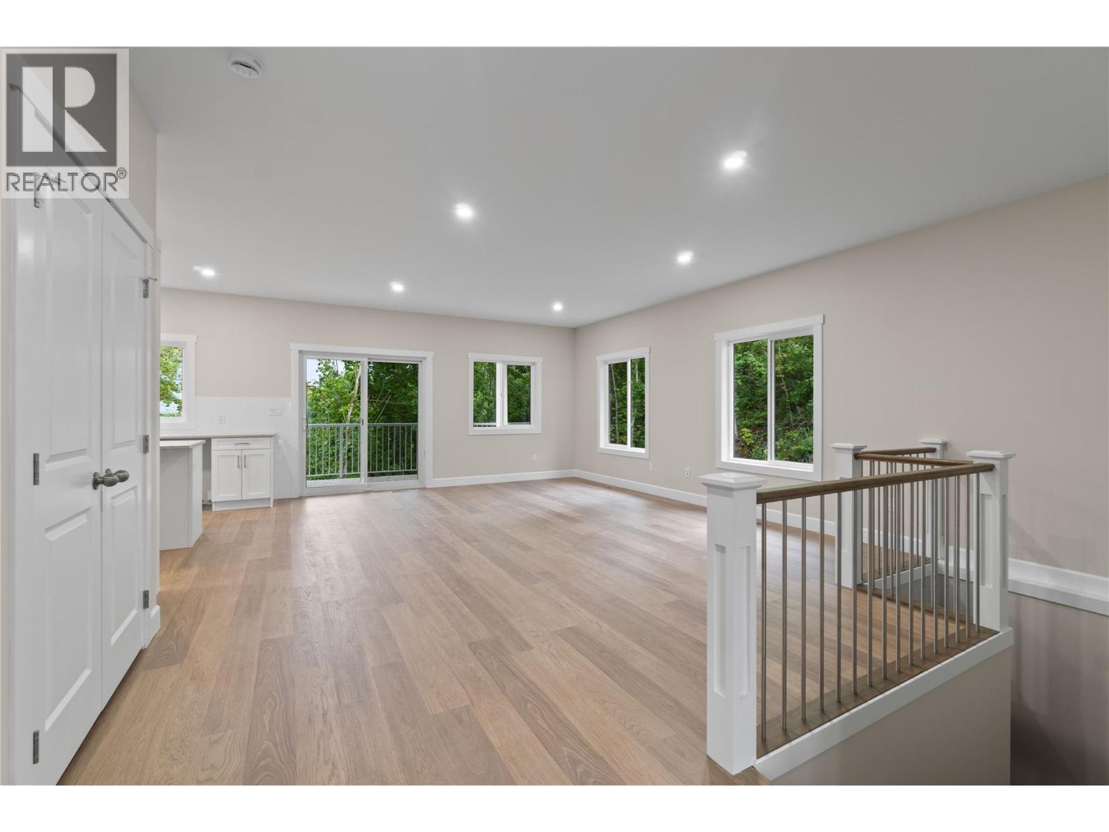 806 Cliff Avenue Unit# 104, Enderby