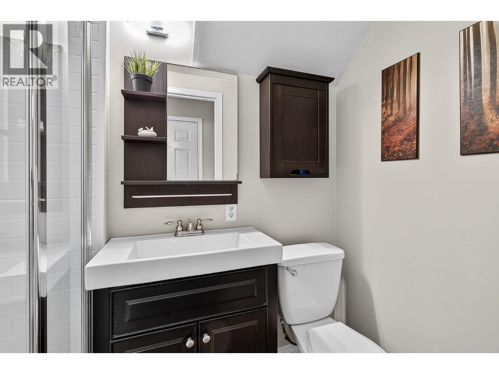 21149 GLENWOOD AVENUE — photo 19