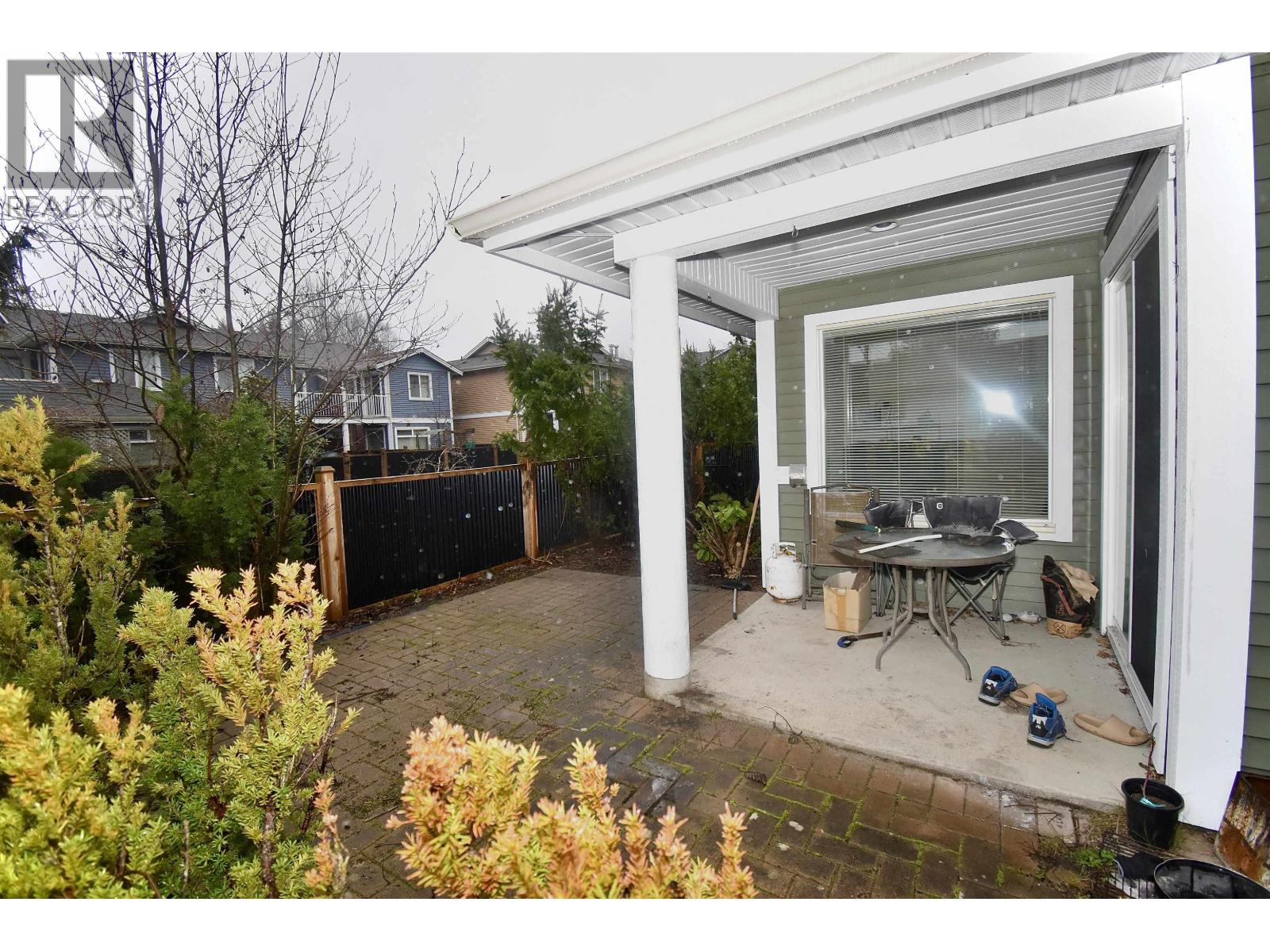 16 624 SHAW ROAD, Gibsons