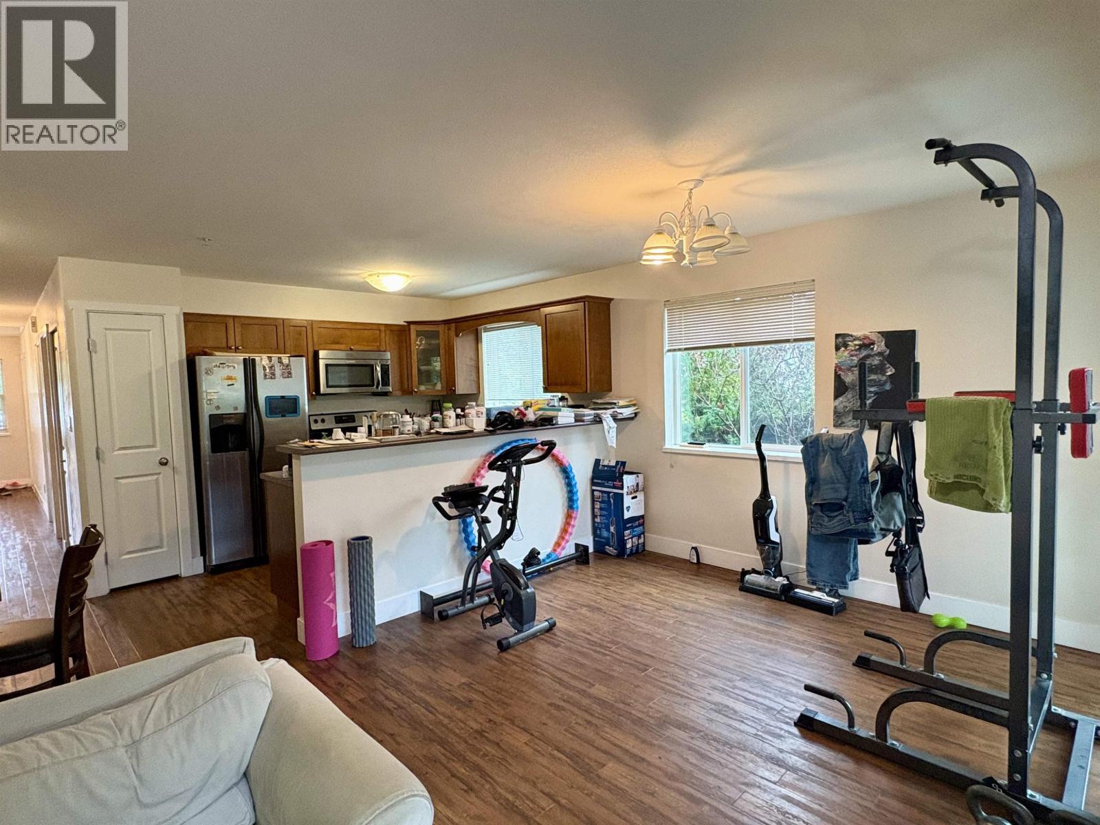 16 624 SHAW ROAD, Gibsons