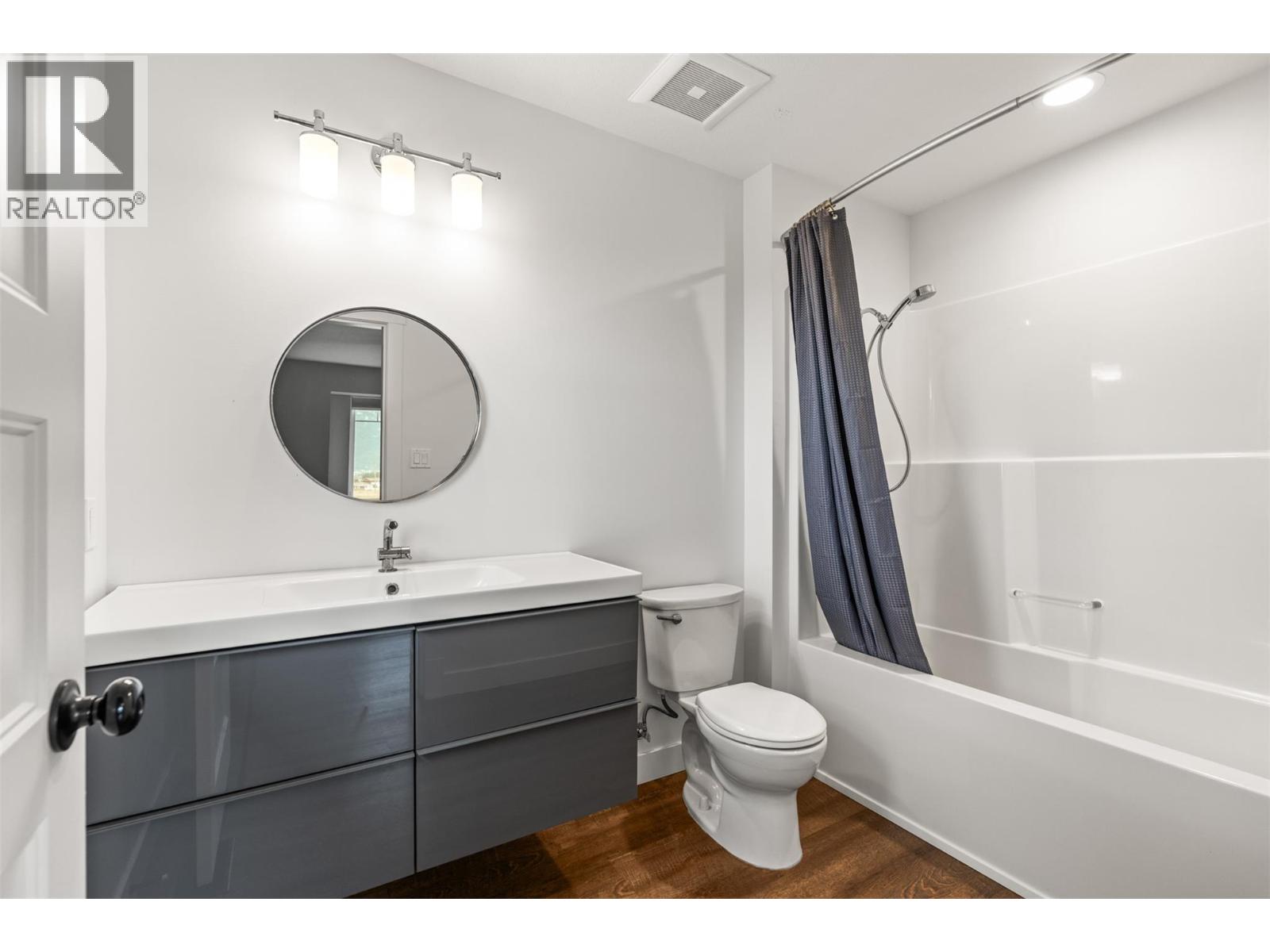 4160 Noble Road, Spallumcheen