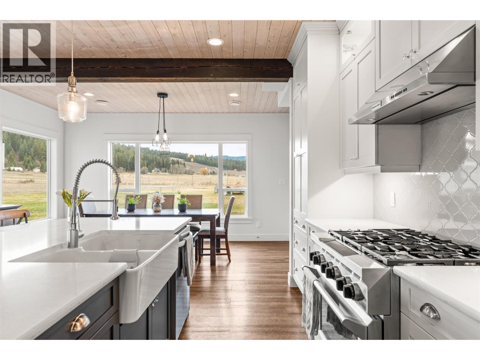 4160 Noble Road, Spallumcheen