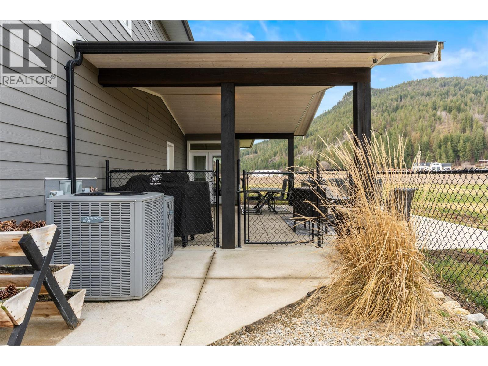 4160 Noble Road, Spallumcheen