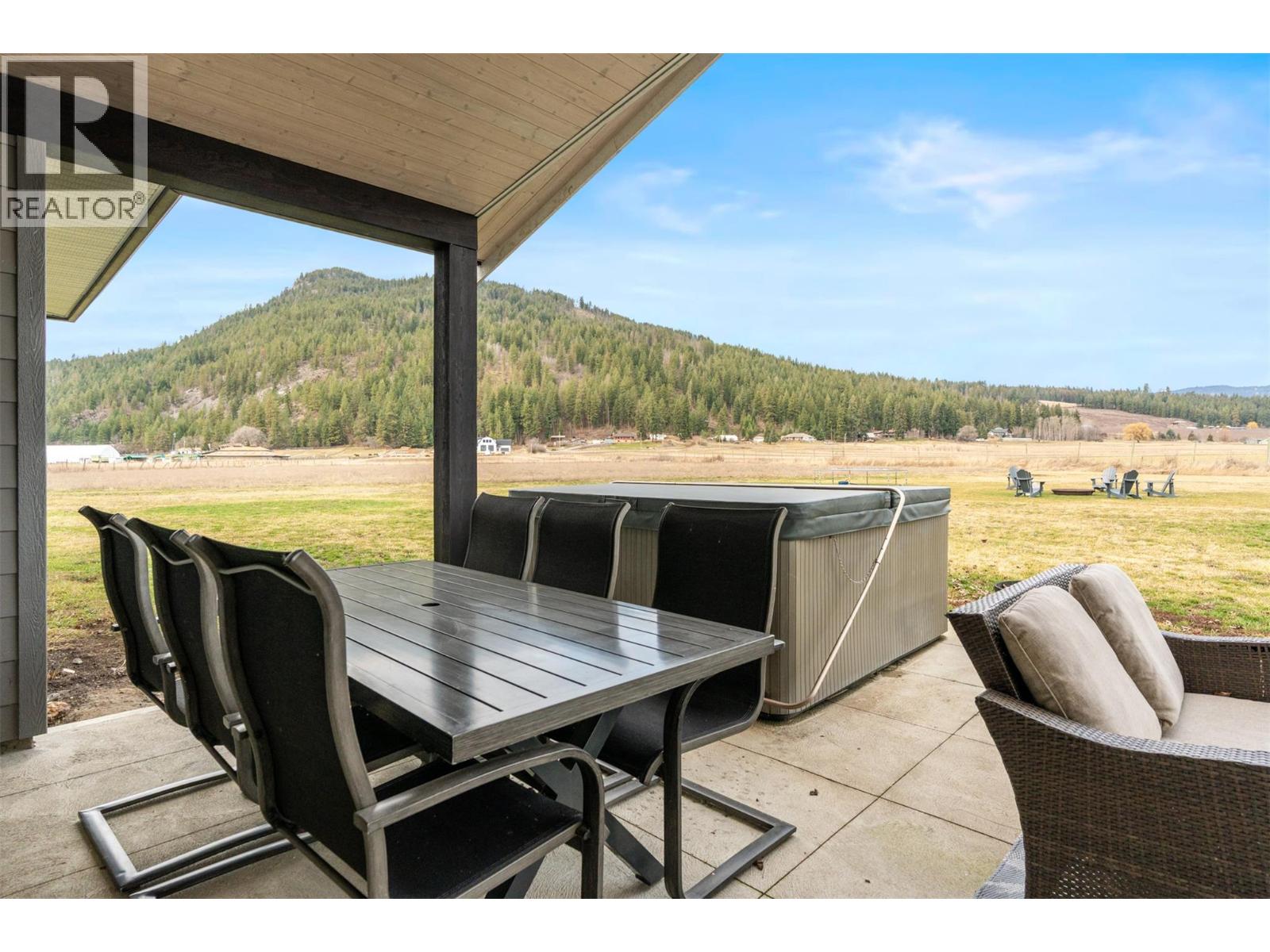 4160 Noble Road, Spallumcheen