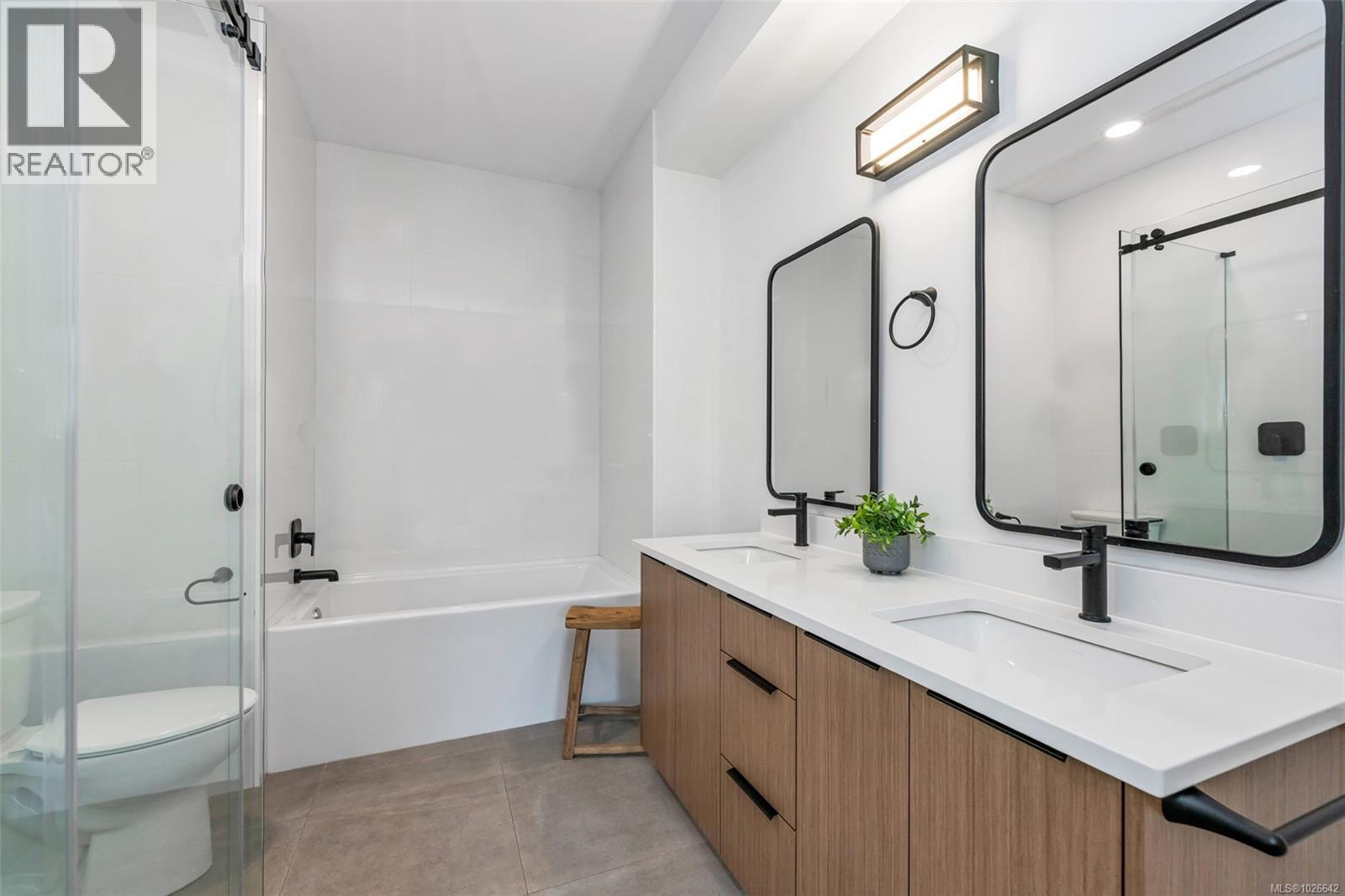 21 1060 Shore Pine Close, Duncan