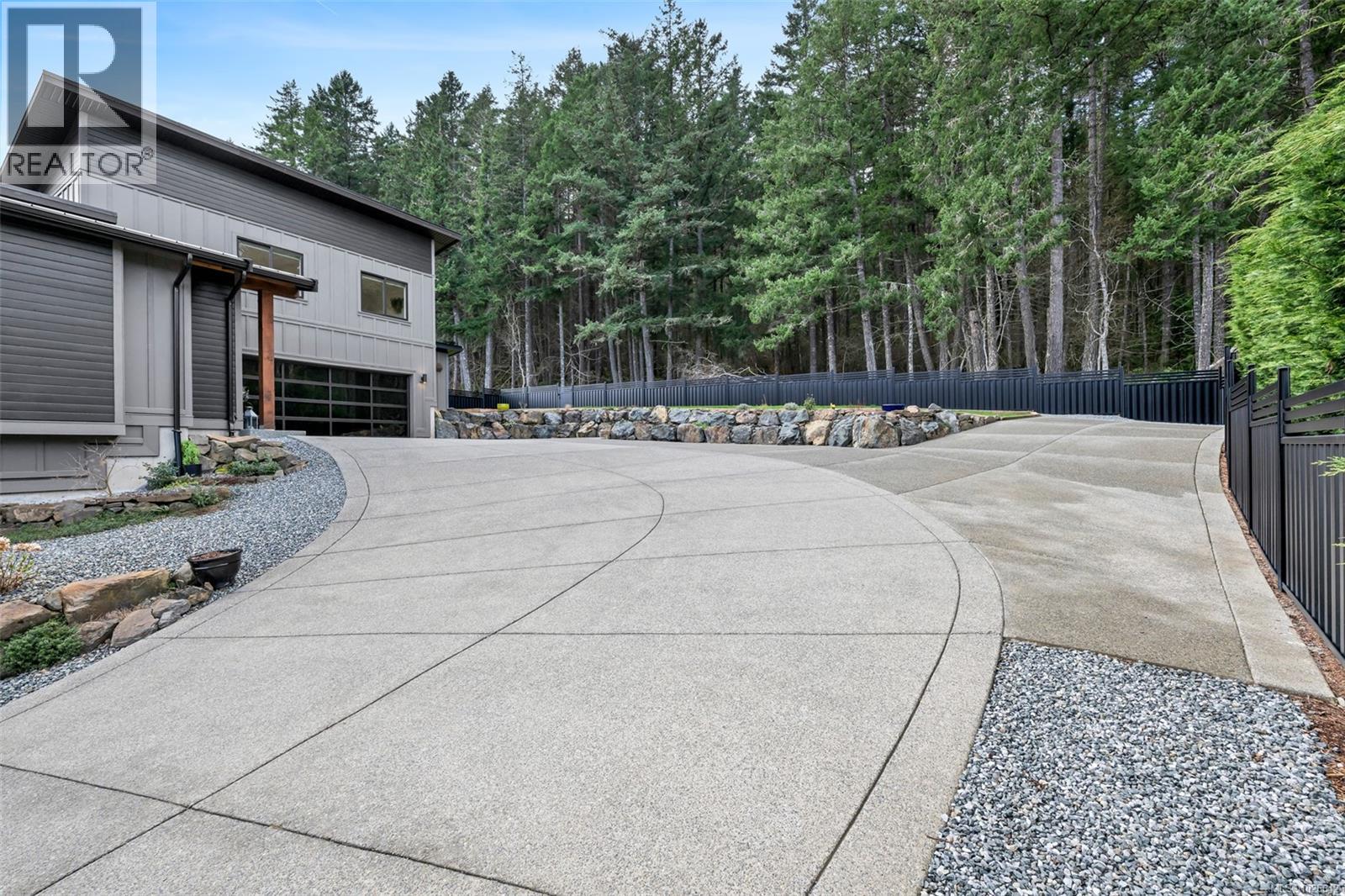 21 1060 Shore Pine Close, Duncan