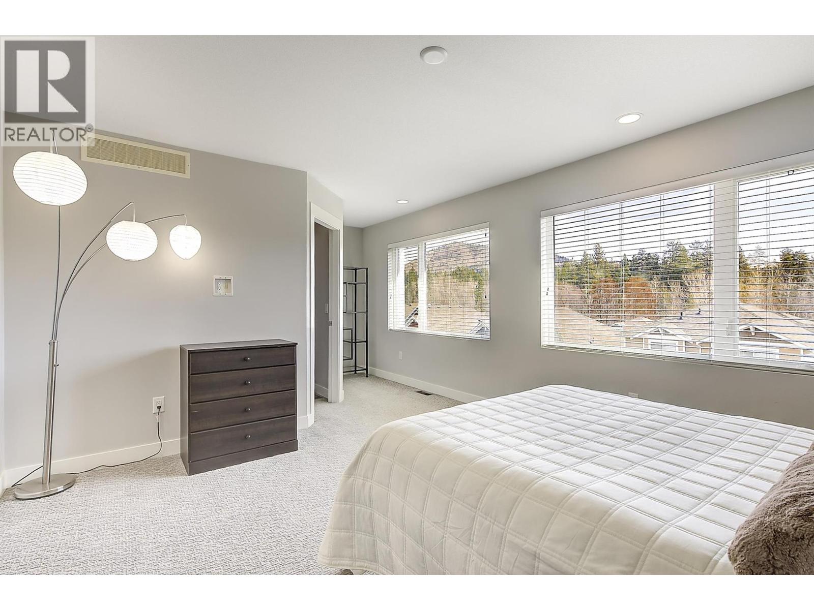 1 2049 Elkridge Drive, West Kelowna