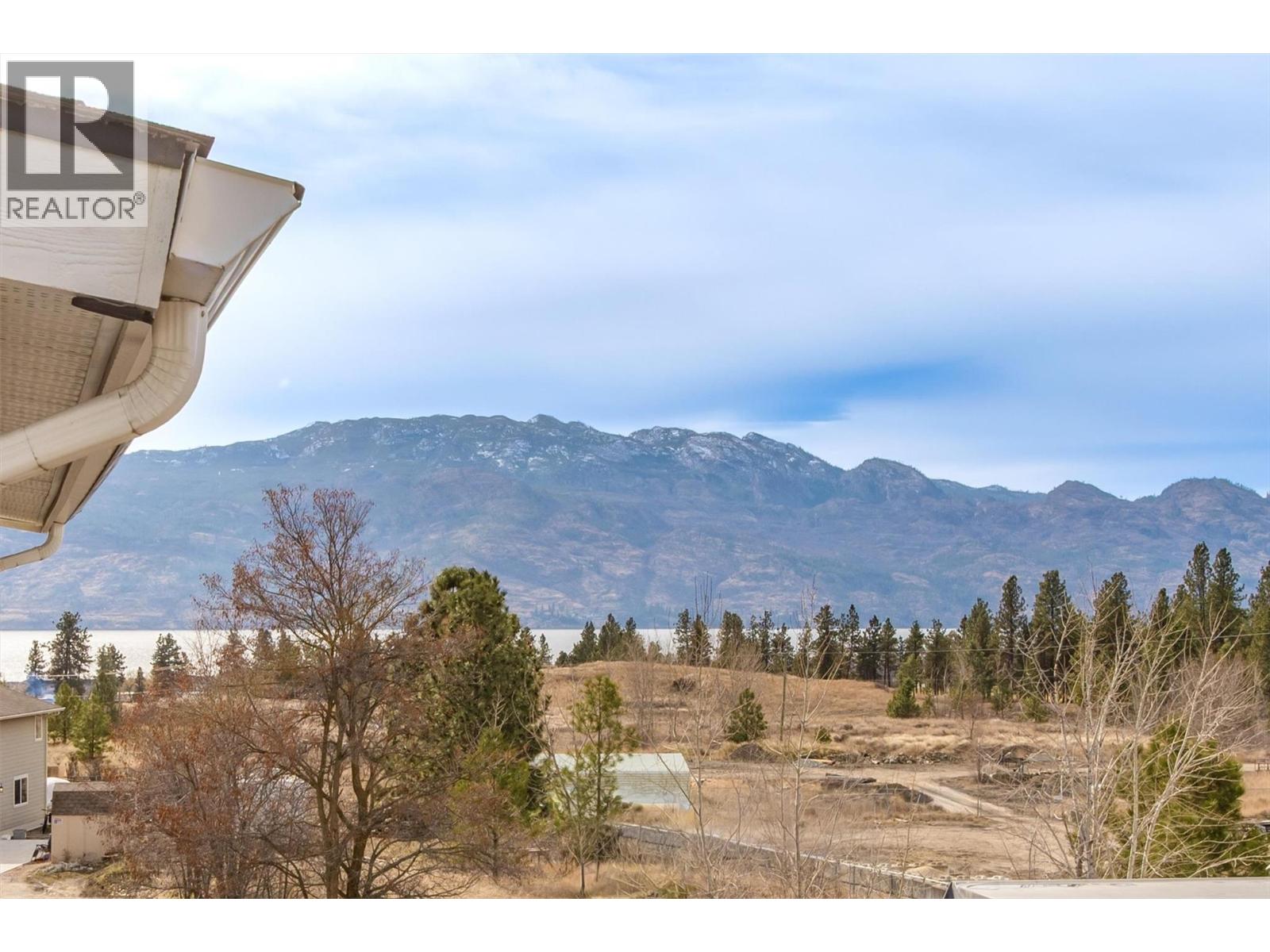 1 2049 Elkridge Drive, West Kelowna