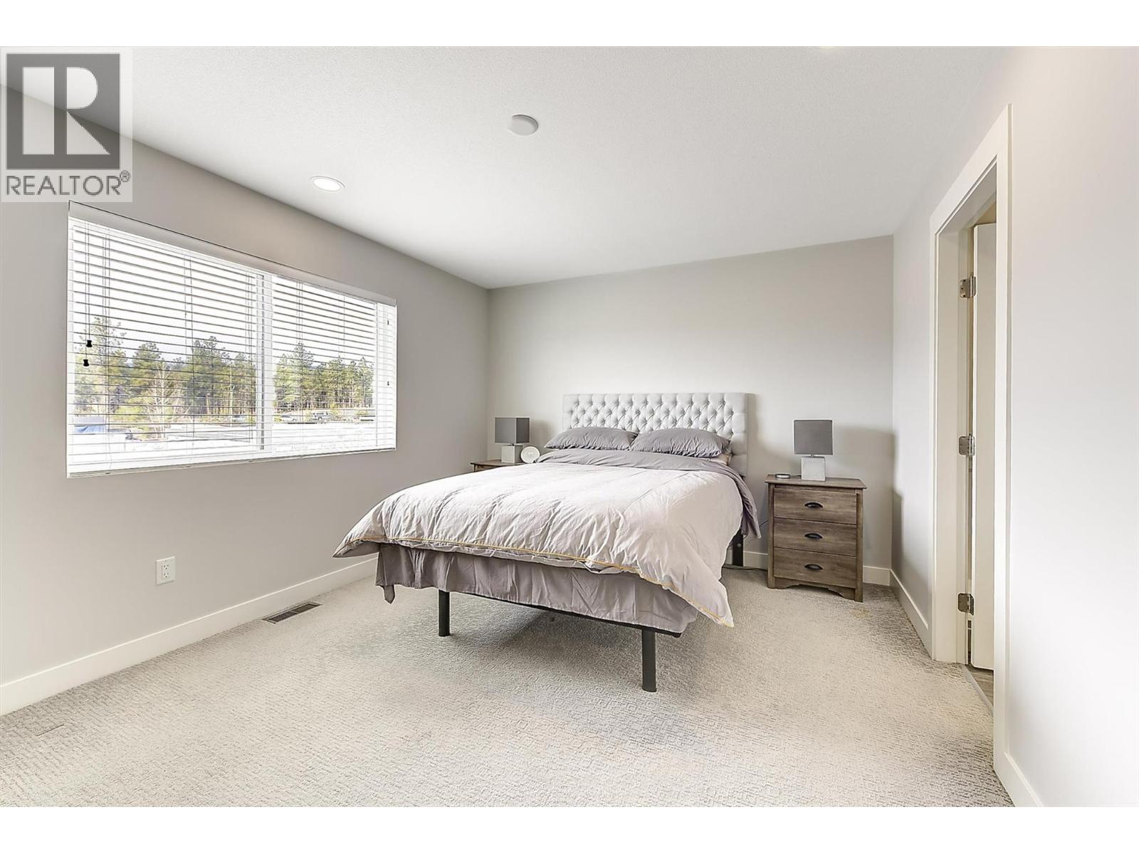 1 2049 Elkridge Drive, West Kelowna