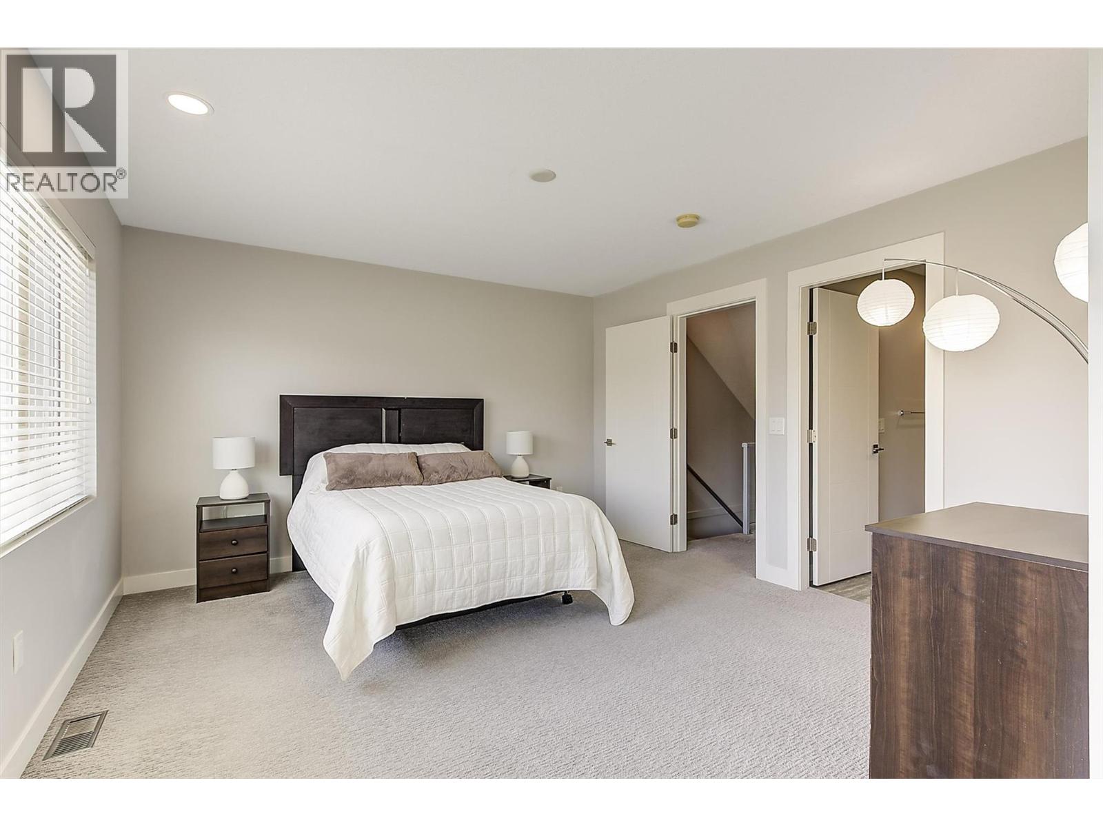 1 2049 Elkridge Drive, West Kelowna