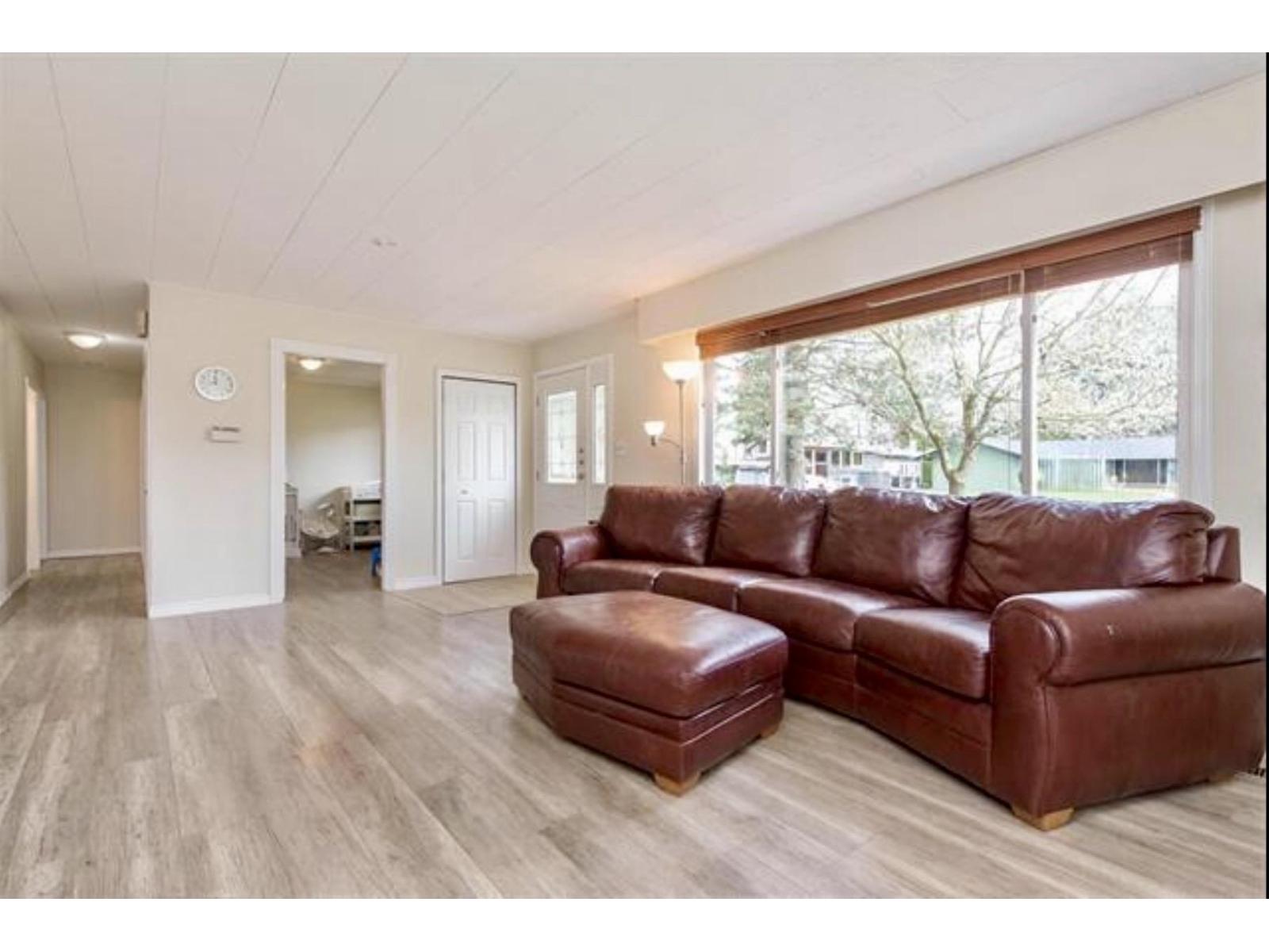 3 Bed, 1 Bath House for Sale in Chilliwack – 7413 LEARY CRESCENT, Sardis West Vedder, Chilliwack - Image 14