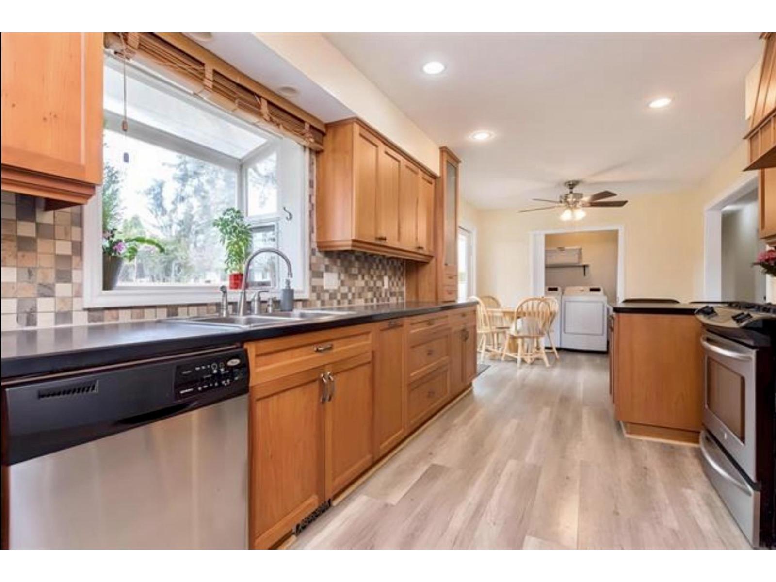 3 Bed, 1 Bath House for Sale in Chilliwack – 7413 LEARY CRESCENT, Sardis West Vedder, Chilliwack - Image 21