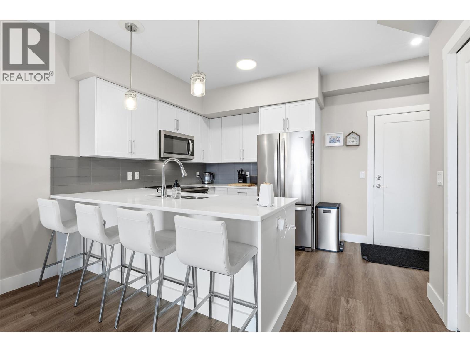 311 3090 Burtch Road, Kelowna