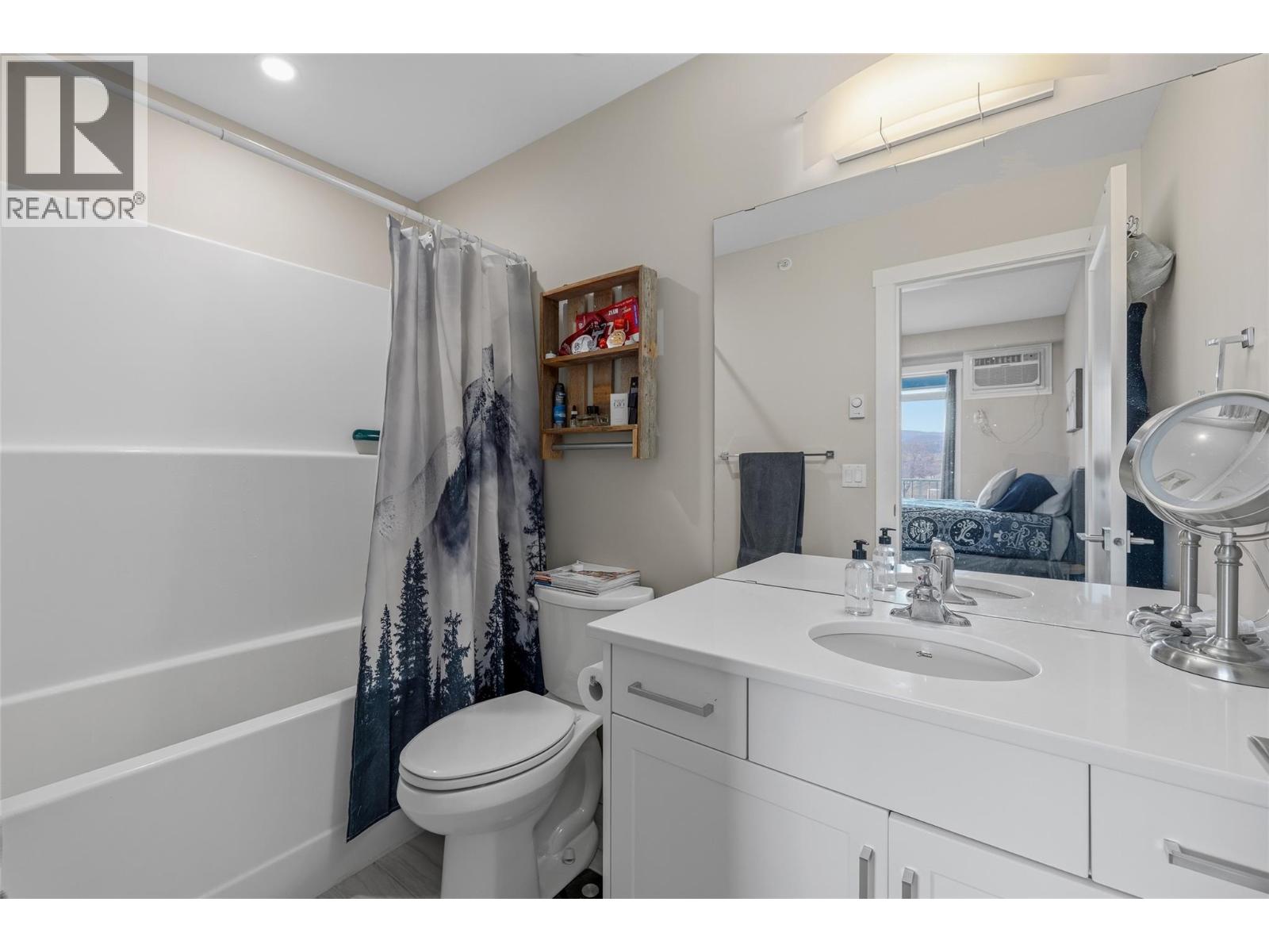 311 3090 Burtch Road, Kelowna