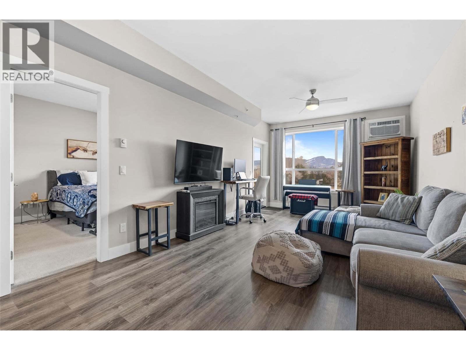 311 3090 Burtch Road, Kelowna