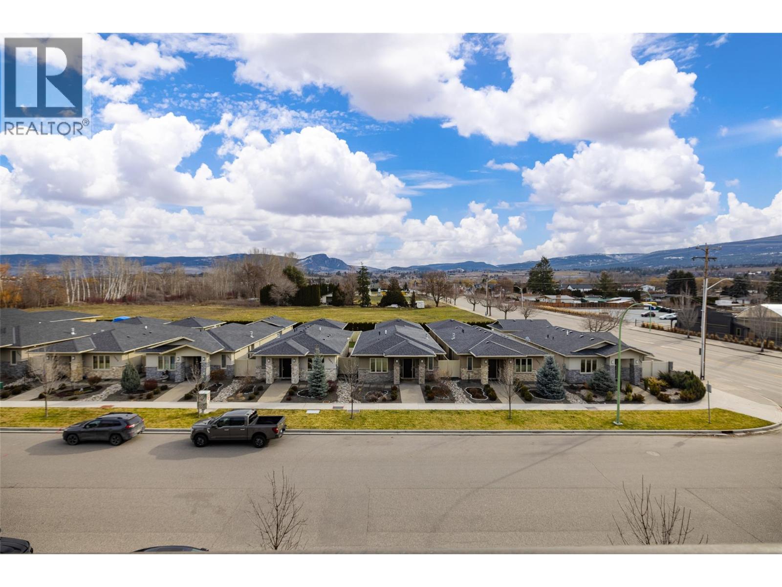 311 3090 Burtch Road, Kelowna