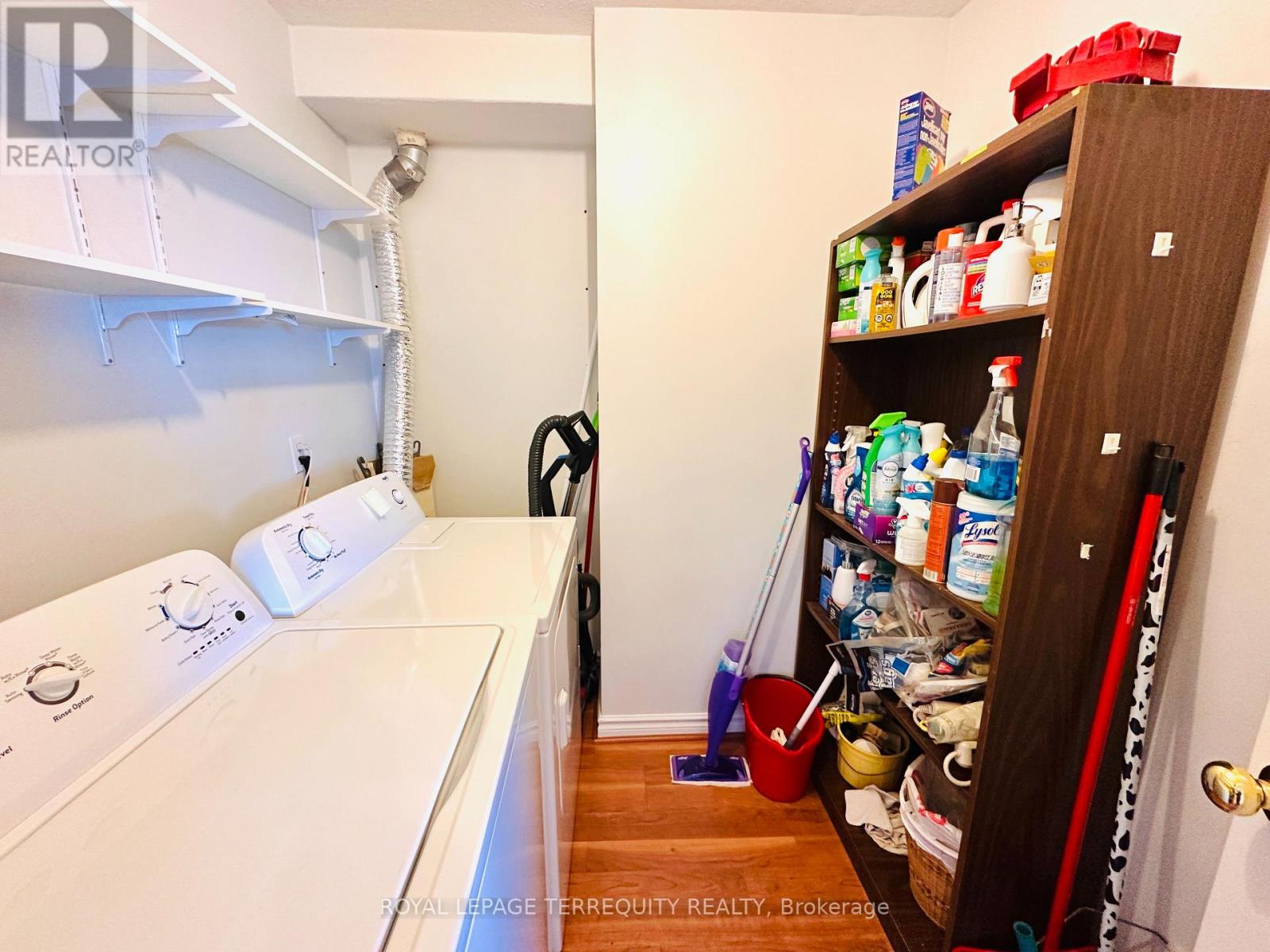 #2212 155 MARLEE AVENUE - 17