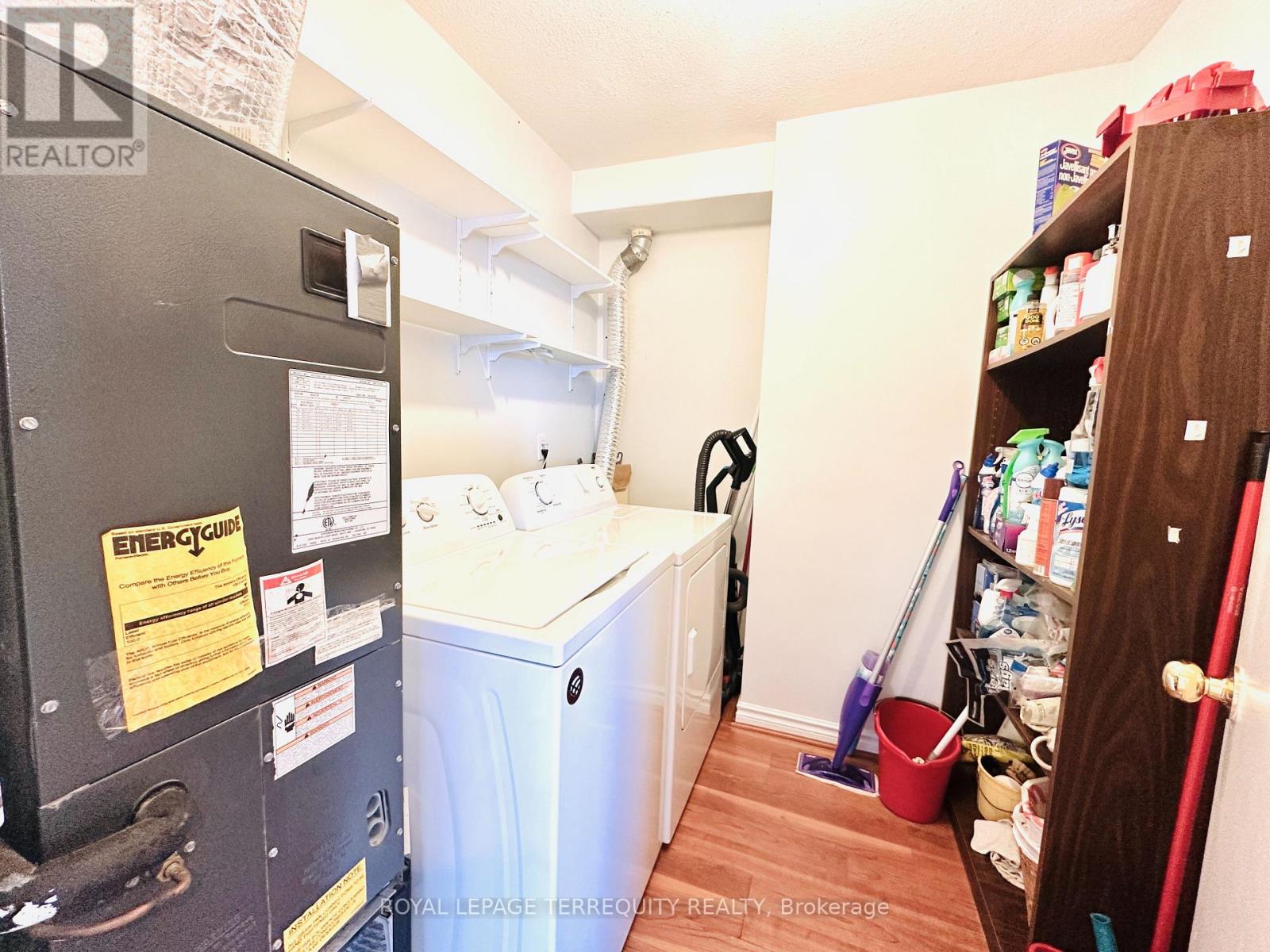 #2212 155 MARLEE AVENUE - 18