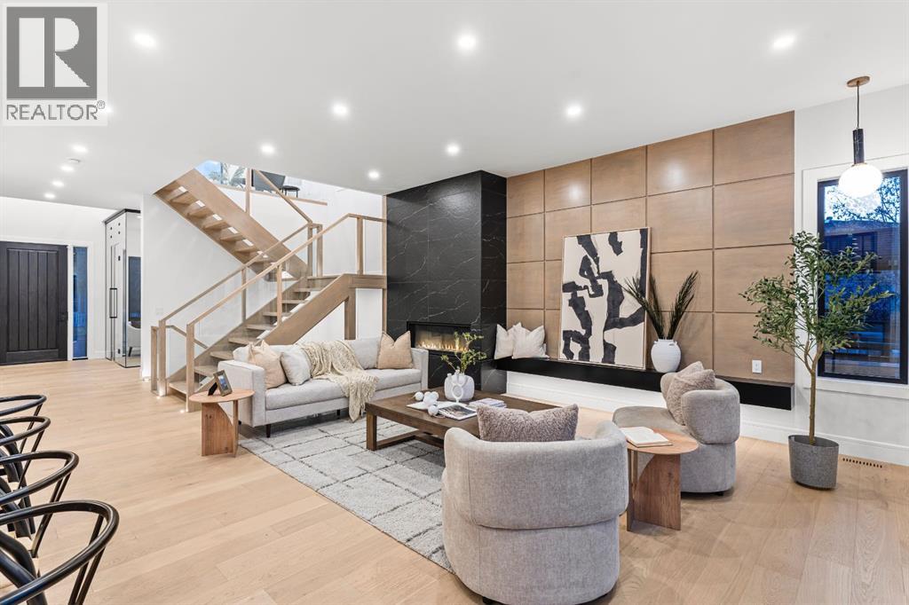 Single Family House for Sale in   Avenue NE Winston Heights/Mountview Calgary 