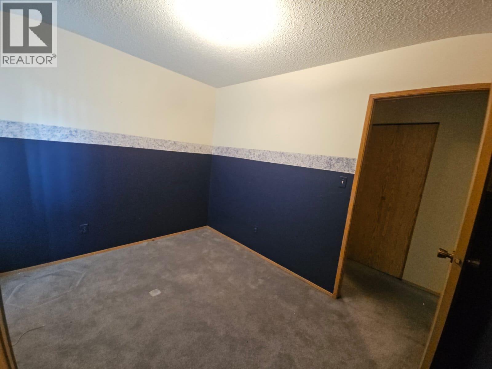 323 Cottonwood Avenue, Tumbler Ridge