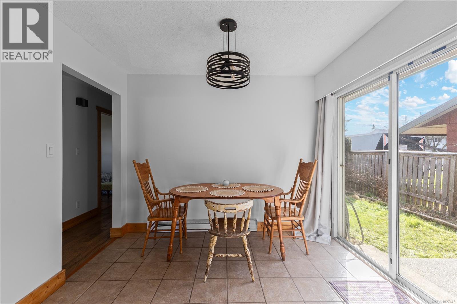 1860 CRANBERRY CIR - 12