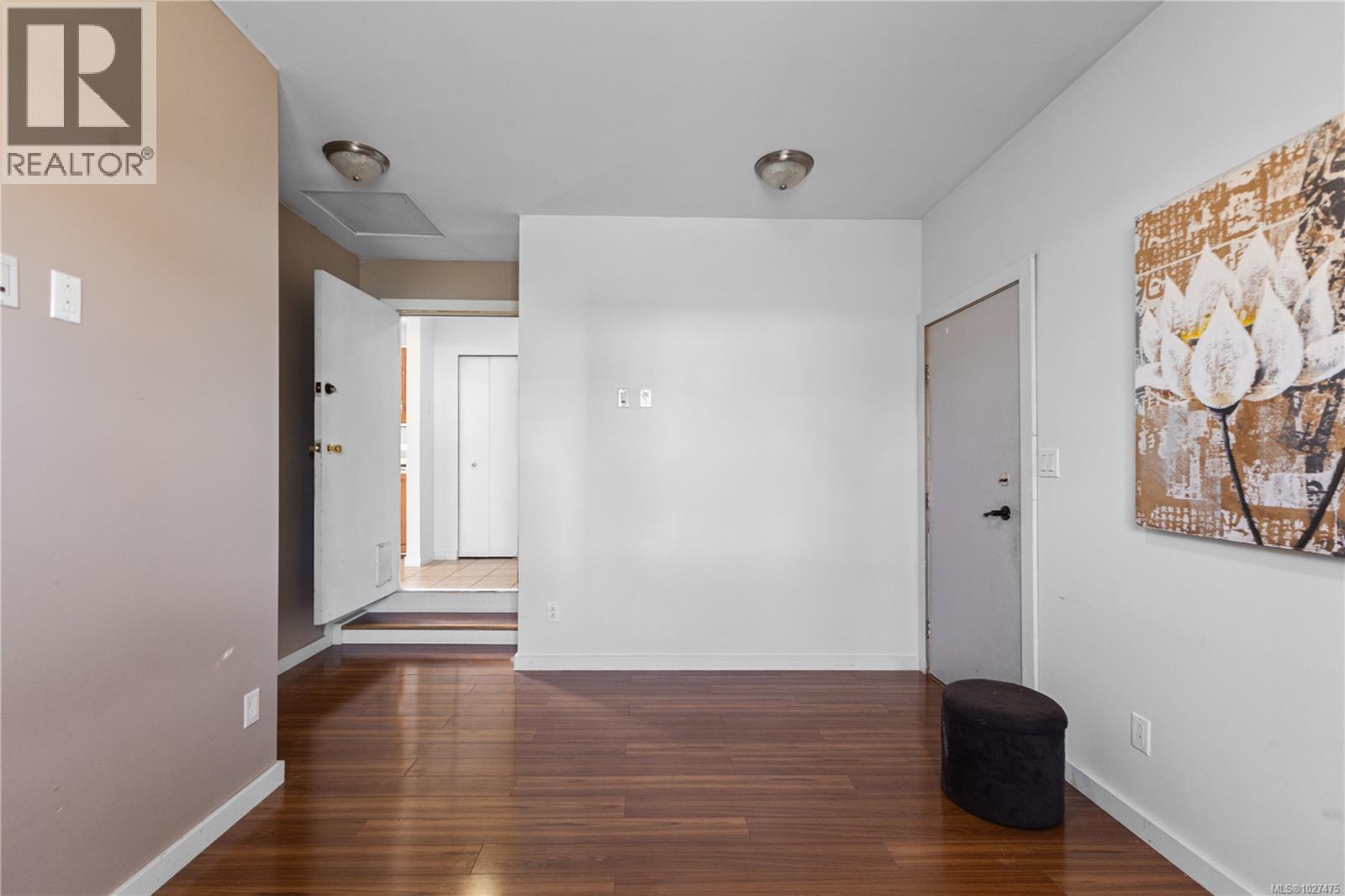 1860 CRANBERRY CIR - 16