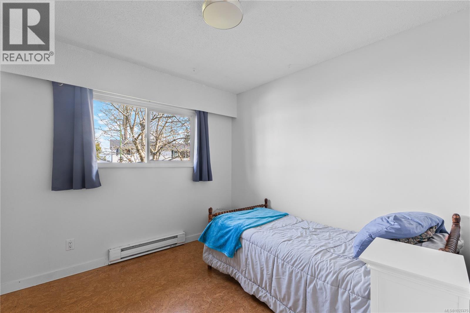 1860 CRANBERRY CIR - 18