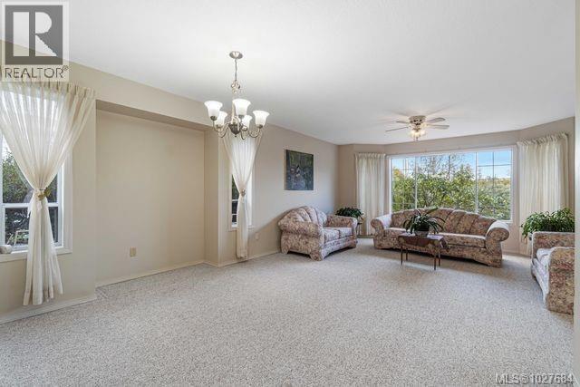 732 Humphrey Rd, Parksville