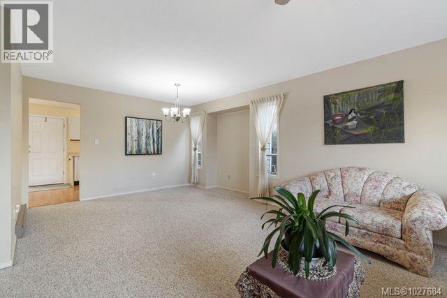 732 Humphrey Rd, Parksville