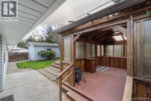 732 Humphrey Rd, Parksville