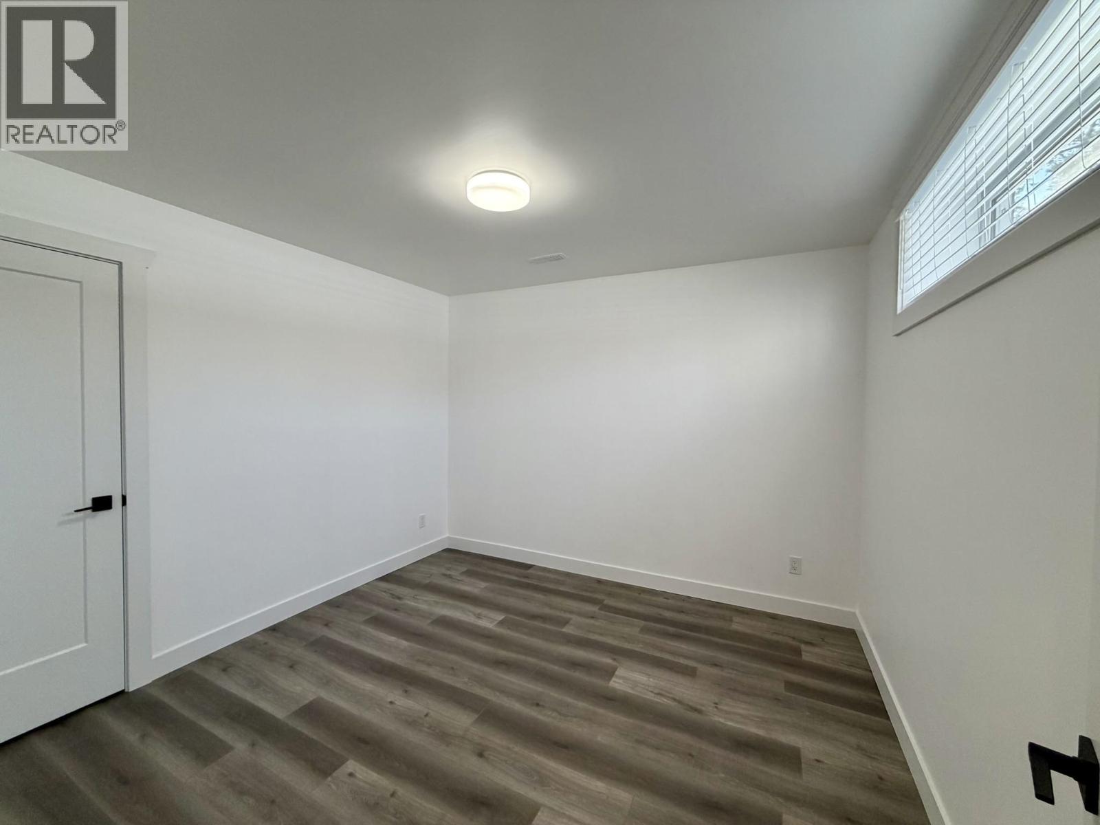 5901 HORSE LAKE ROAD - 26