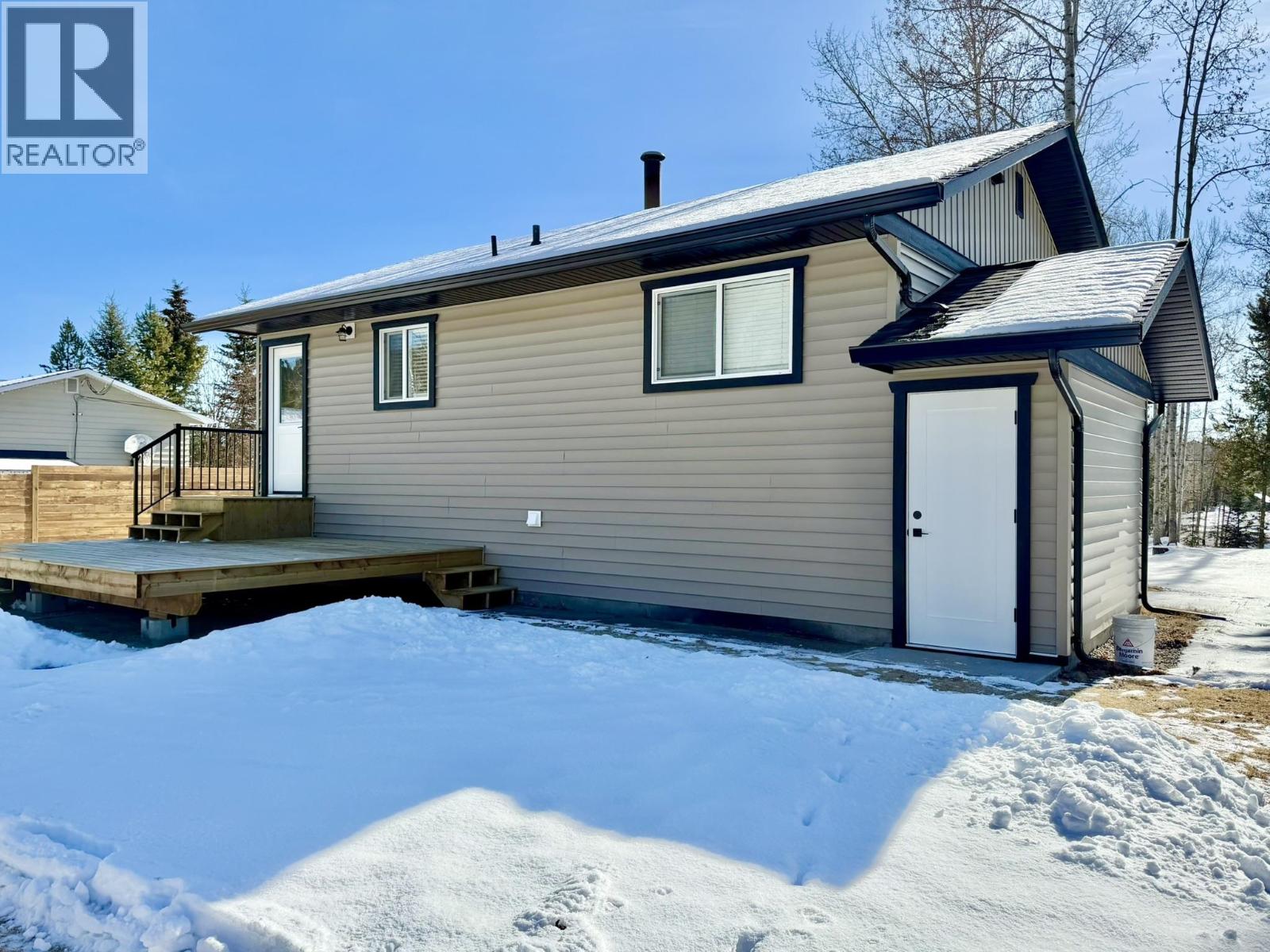 5901 HORSE LAKE ROAD - 30