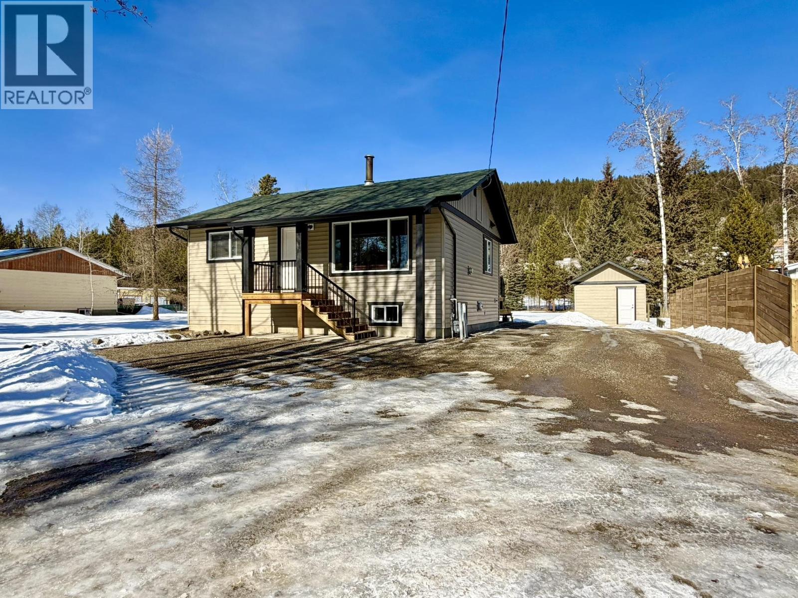 5901 HORSE LAKE ROAD - 34